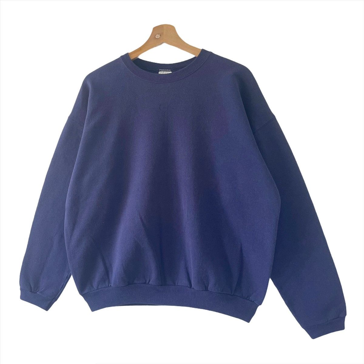 Hanes Vintage 90s Hanes Plain Crewneck Sweatshirt Size L Size US L / EU 52-54 / 3 - 3 Thumbnail