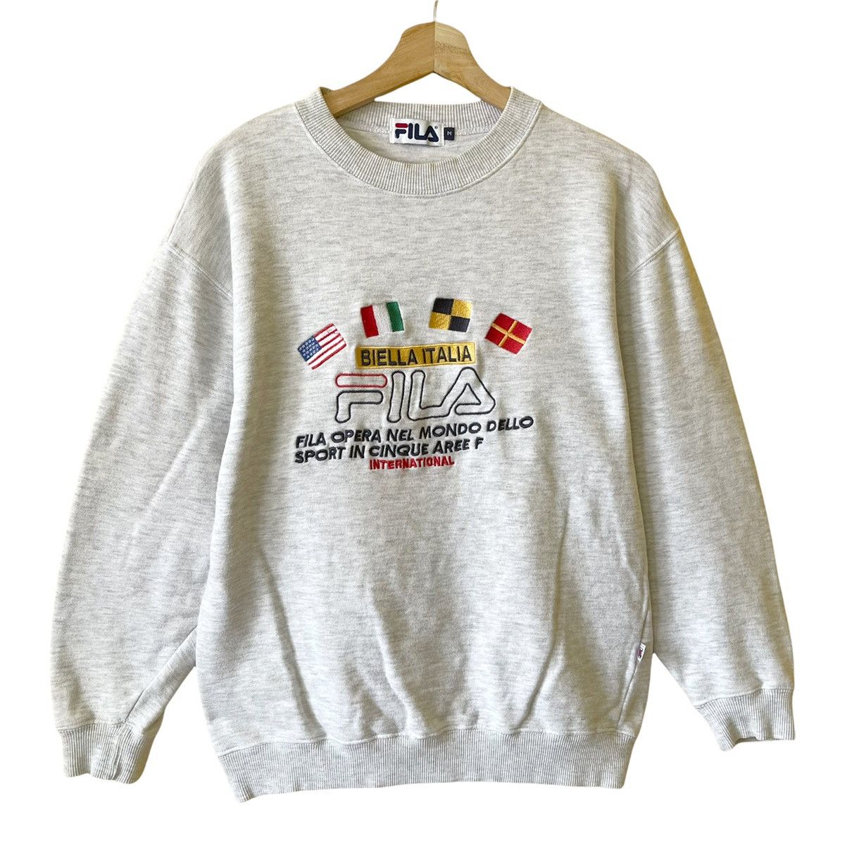 Fila × Vintage Vintage 90s Fila Embroidered Logo Crewneck Sweatshirt Size M Size US M / EU 48-50 / 2 - 1 Thumbnail