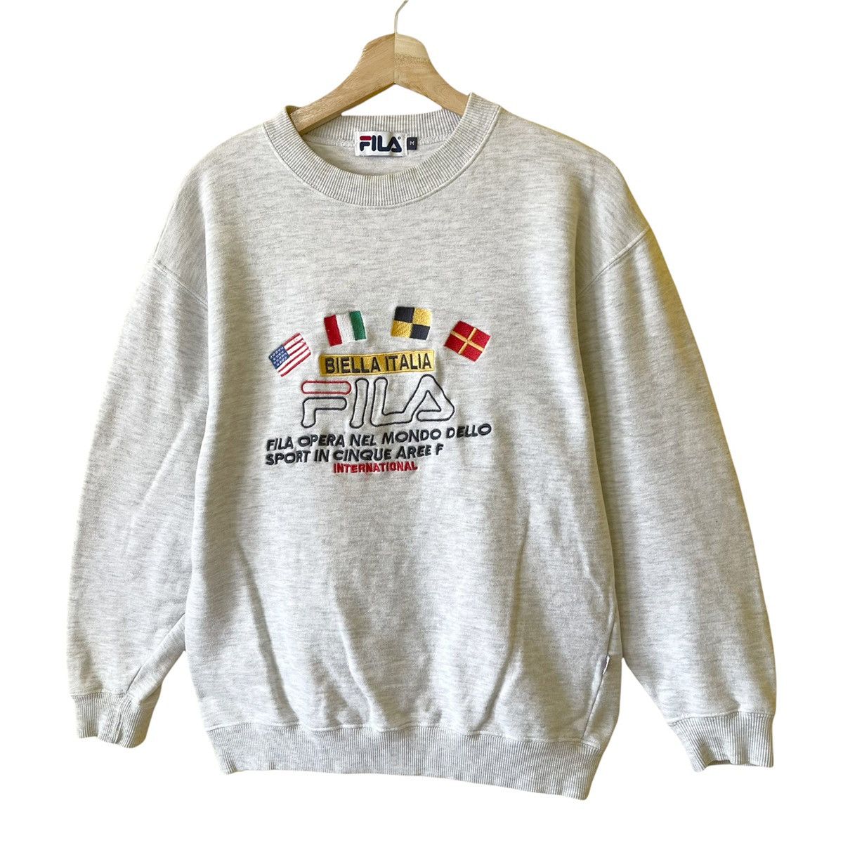 Fila × Vintage Vintage 90s Fila Embroidered Logo Crewneck Sweatshirt Size M Size US M / EU 48-50 / 2 - 3 Thumbnail