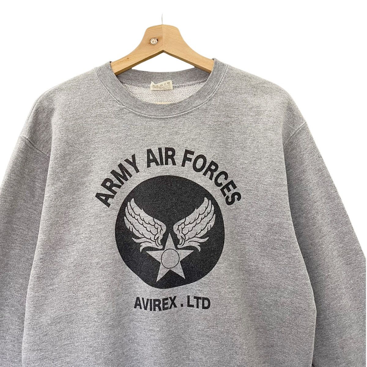 Avirex 90s Army Force Avirex Usa Crewneck Sweatshirt Size M Size US M / EU 48-50 / 2 - 4 Thumbnail