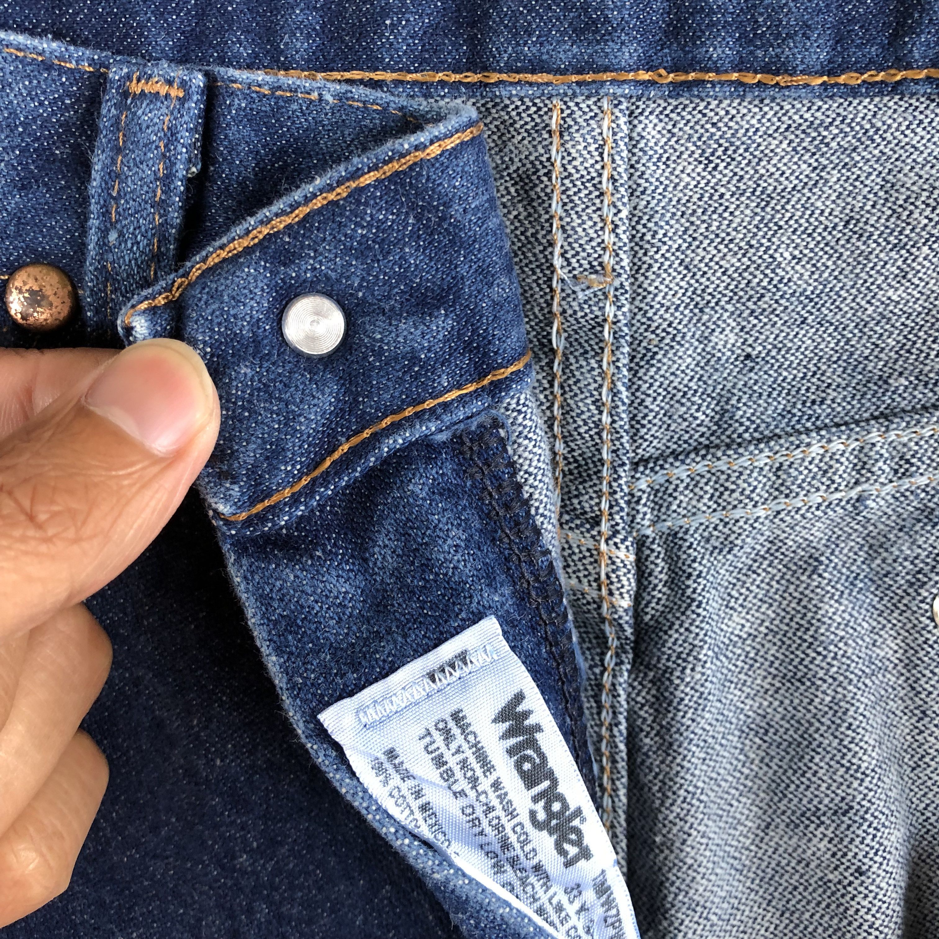 Vintage Vintage Wrangler Jeans Dark Blue Wrangler Denim Pants Size US 32 / EU 48 - 8 Thumbnail