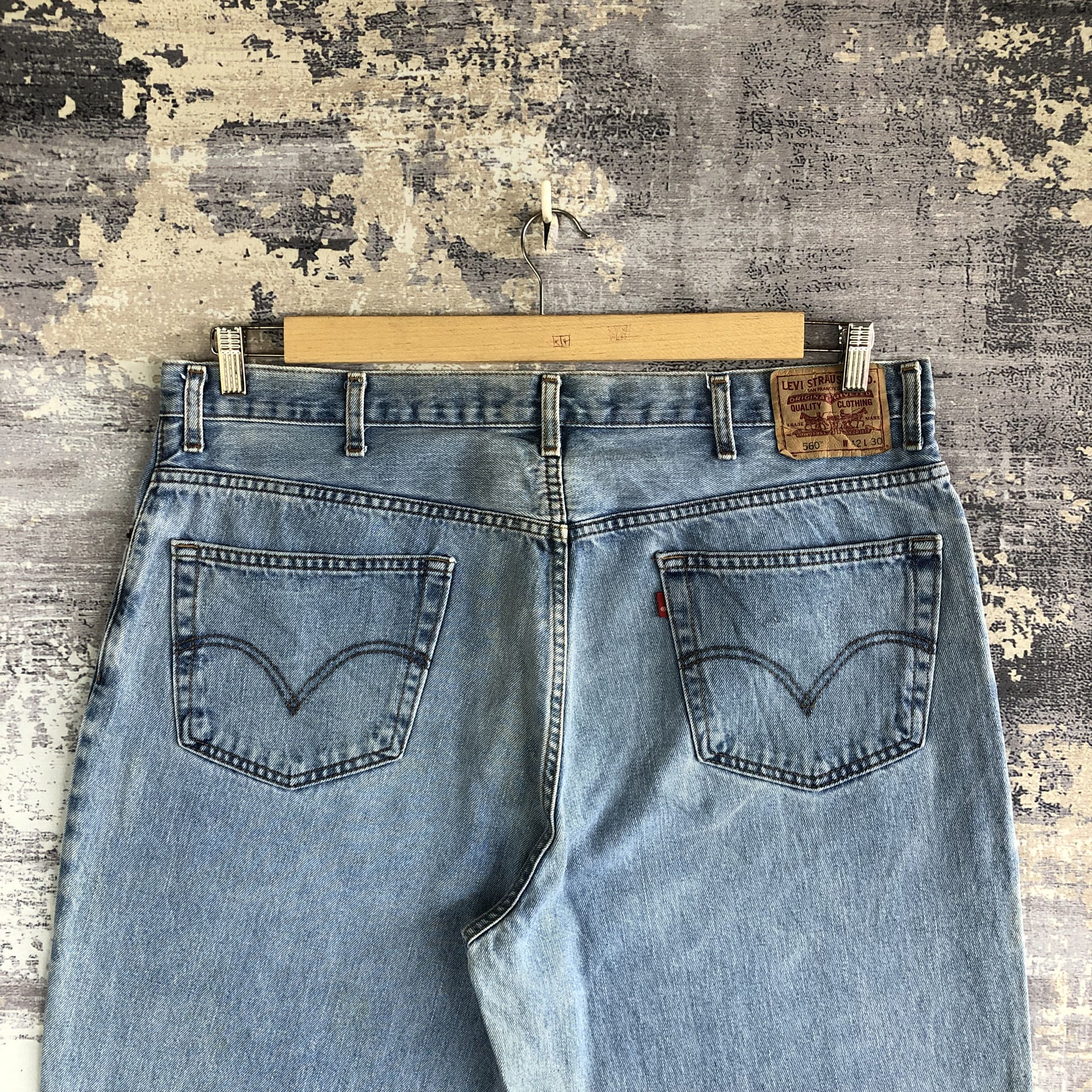 Jean × Levi's × Vintage Vintage Y2K Levis Sun Faded Jeans Levi's Light Wash Denim Size US 40 / EU 56 - 4 Thumbnail
