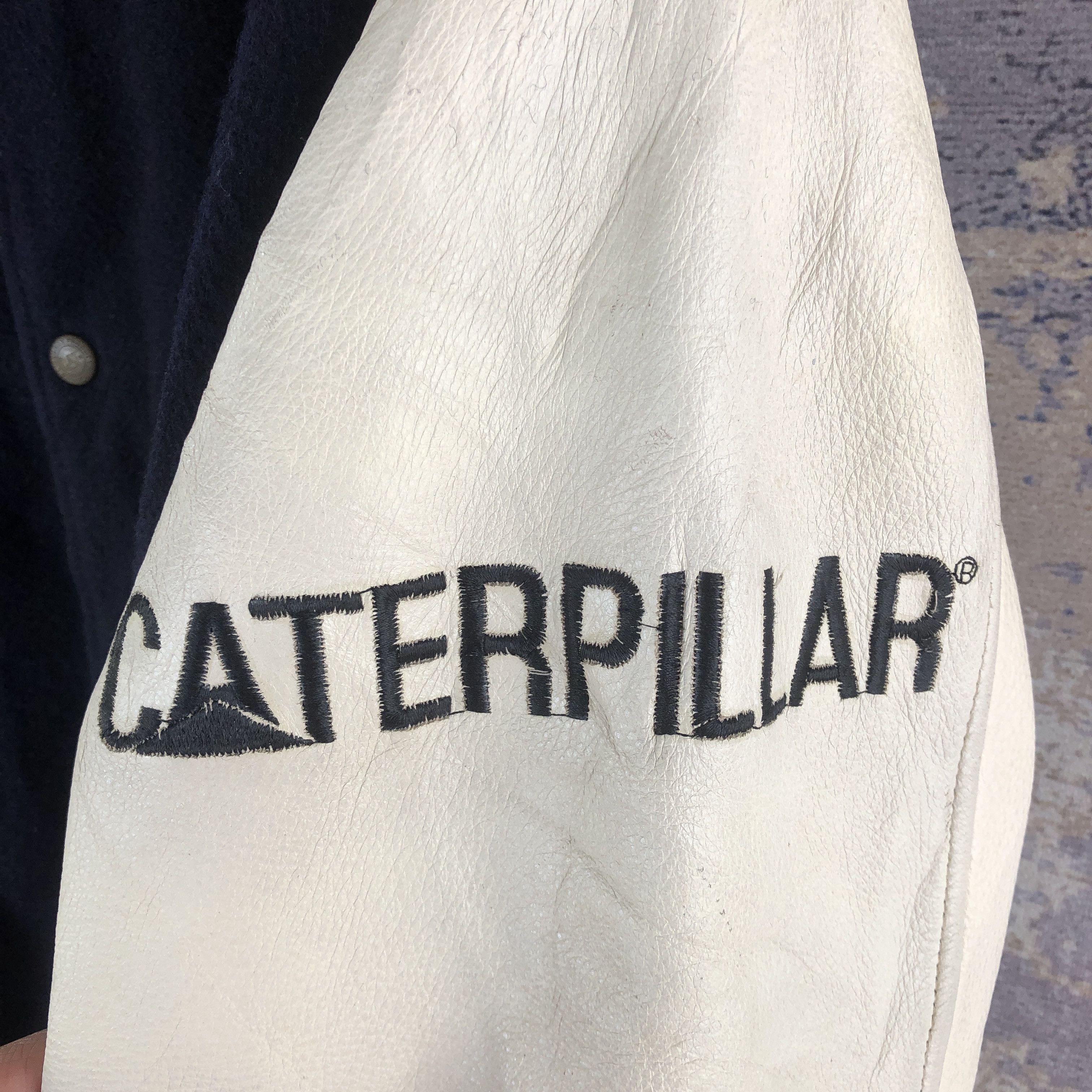 Caterpillar × Vintage Vintage Caterpillar Varsity Jacket Patches Wool Jacket Size US XL / EU 56 / 4 - 9 Thumbnail