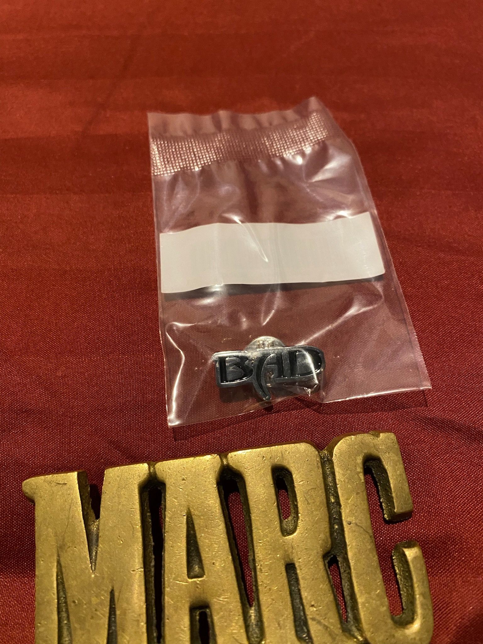 Supreme NWT Supreme Bad Pin - Black Size ONE SIZE - 3 Thumbnail