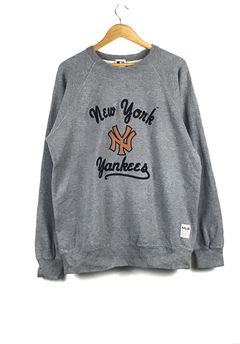 MLB New York Yankees sweatshirt, vintage Starter, baseball, 90s hip hop  size L