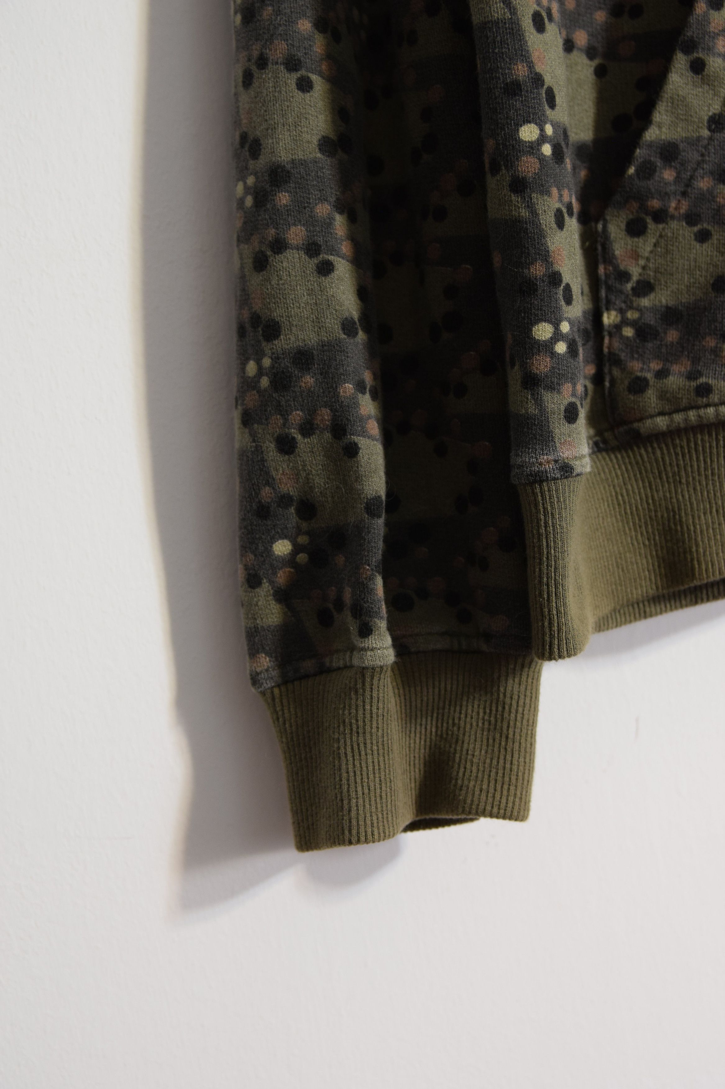 Dickies Hooded Full Zip Dickies Sweatshirt Digi Camo L Size US L / EU 52-54 / 3 - 3 Thumbnail