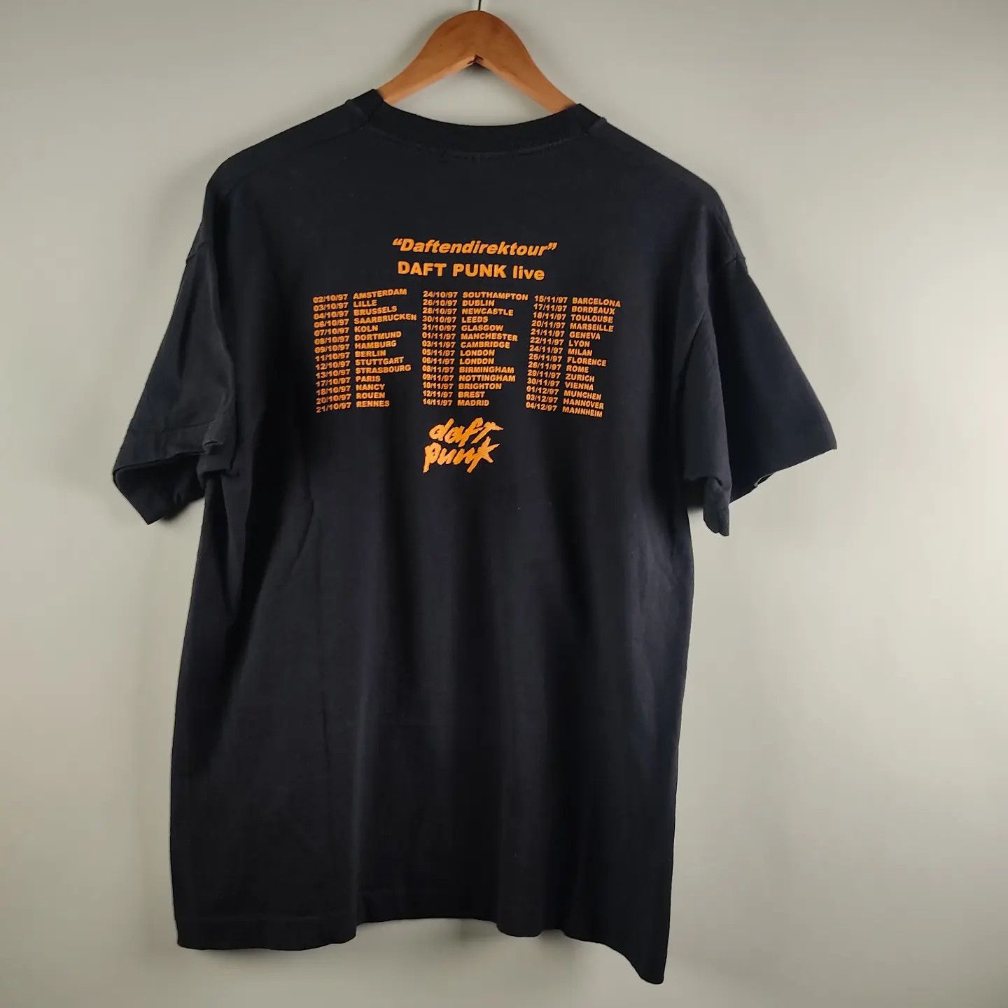 Anime × Band Tees × Vintage 1997 Daft Punk Daftendirektour