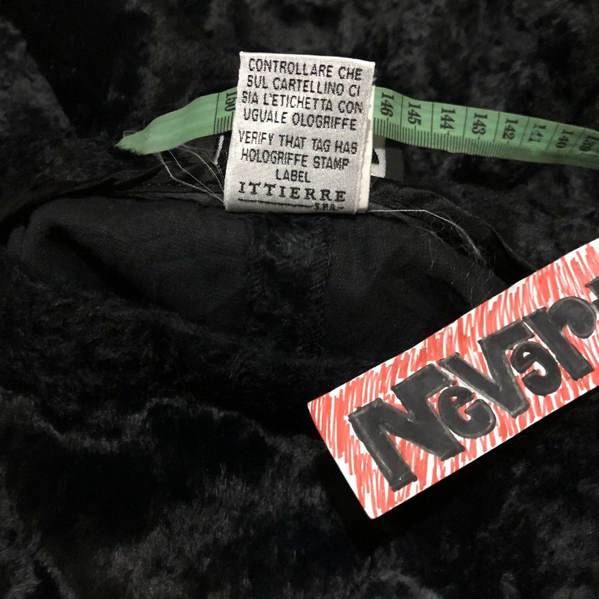Dolce & Gabbana × Vintage Vintage Dolce & Gabbana Black Mohair Women Pants Size 28" / US 6 / IT 42 - 7 Thumbnail
