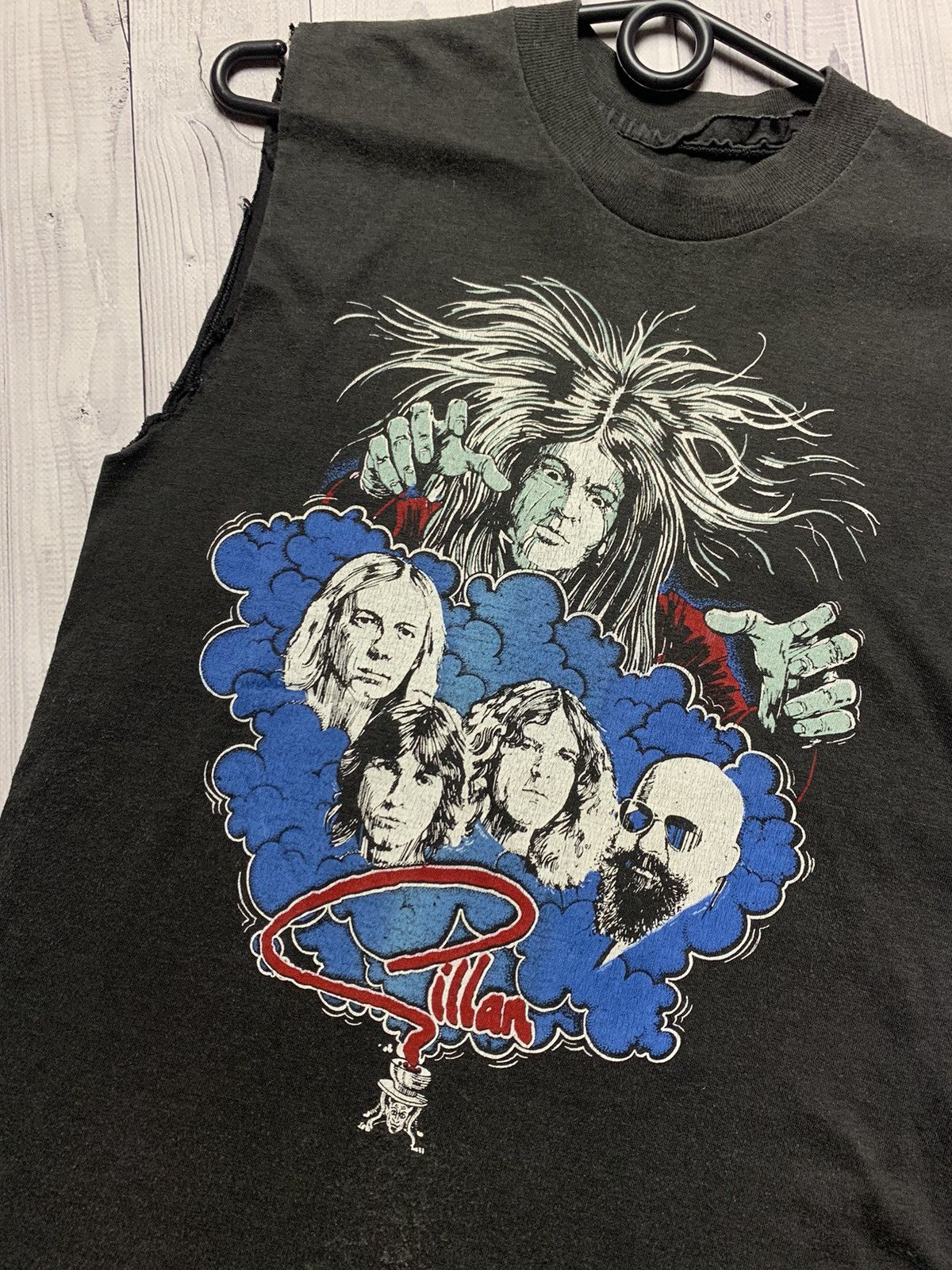 Band Tees Vintage Rock tee Gillan Magic tour 82 rare Size US XS / EU 42 / 0 - 4 Thumbnail