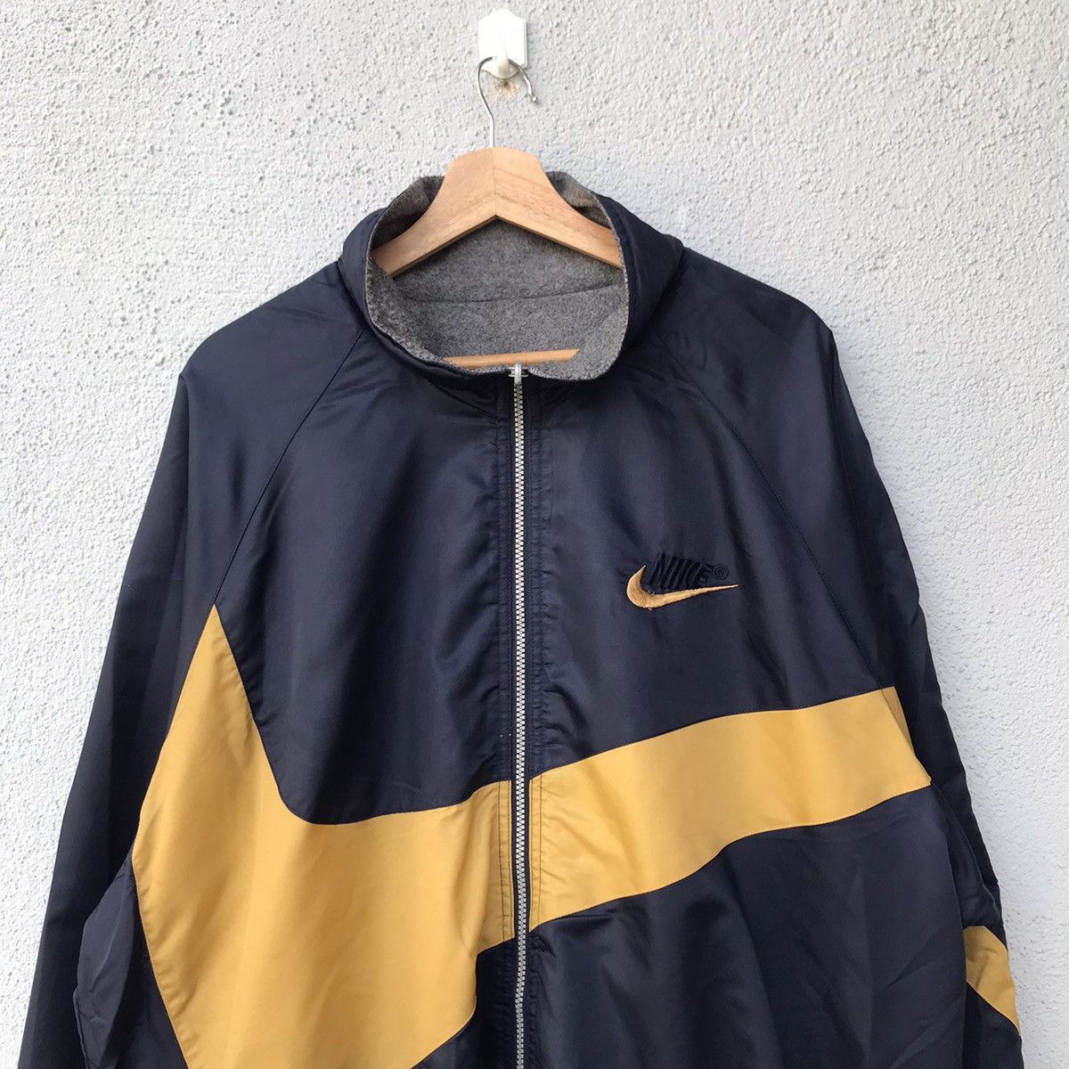 Nike Vintage Nike Big Logo Reversible Fleece Jacket Size US XXL / EU 58 / 5 - 2 Thumbnail