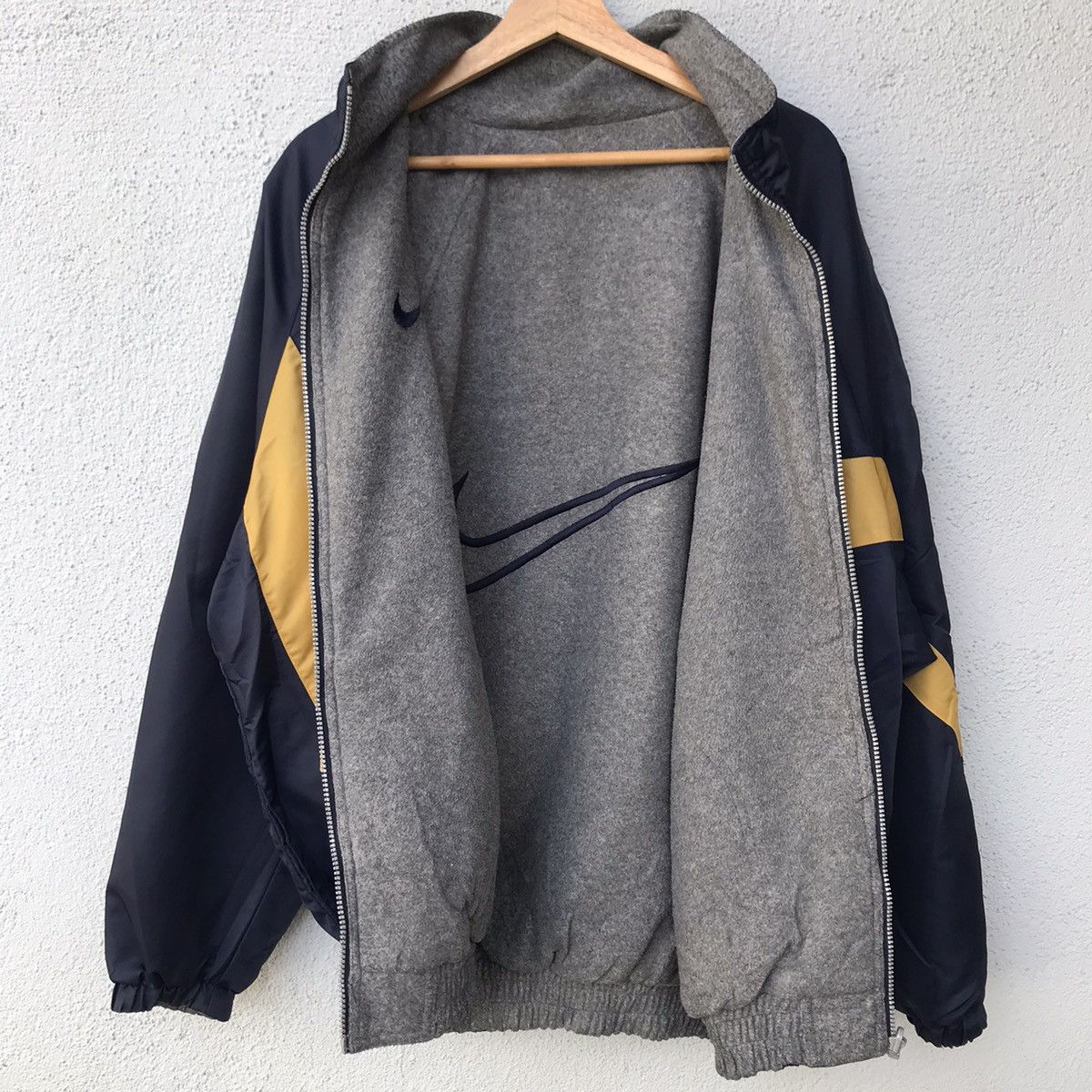 Nike Vintage Nike Big Logo Reversible Fleece Jacket Size US XXL / EU 58 / 5 - 12 Thumbnail