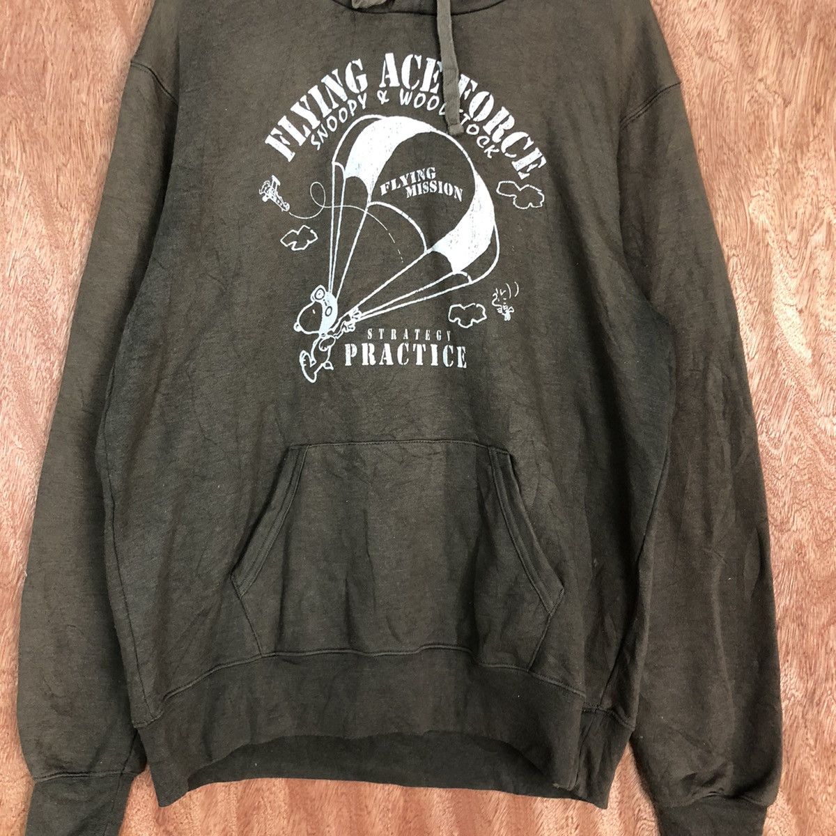 Peanuts Peanut Brown Big Logo faded Hoodies #H230 Size US L / EU 52-54 / 3 - 8 Thumbnail