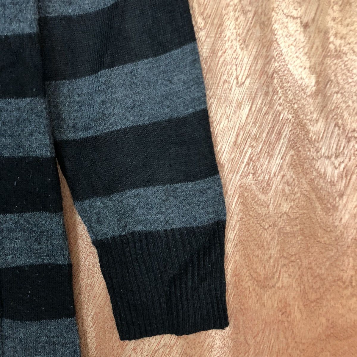 Vintage Skip Angel Black stripe knitwear japan Cardigan #H220 Size US M / EU 48-50 / 2 - 4 Thumbnail