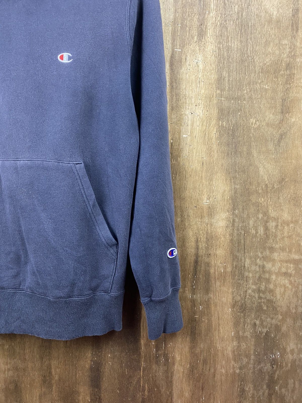 Champion Champion Faded sweatshirt vintage Hoodies #Z054 Size US M / EU 48-50 / 2 - 2 Thumbnail