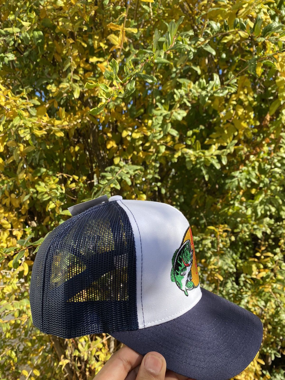 Bass Pro Shops × Vintage Bass pro shops trucker hat Size ONE SIZE - 5 Thumbnail