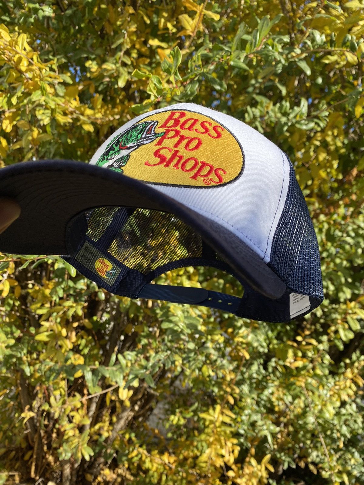Bass Pro Shops × Vintage Bass pro shops trucker hat Size ONE SIZE - 3 Thumbnail
