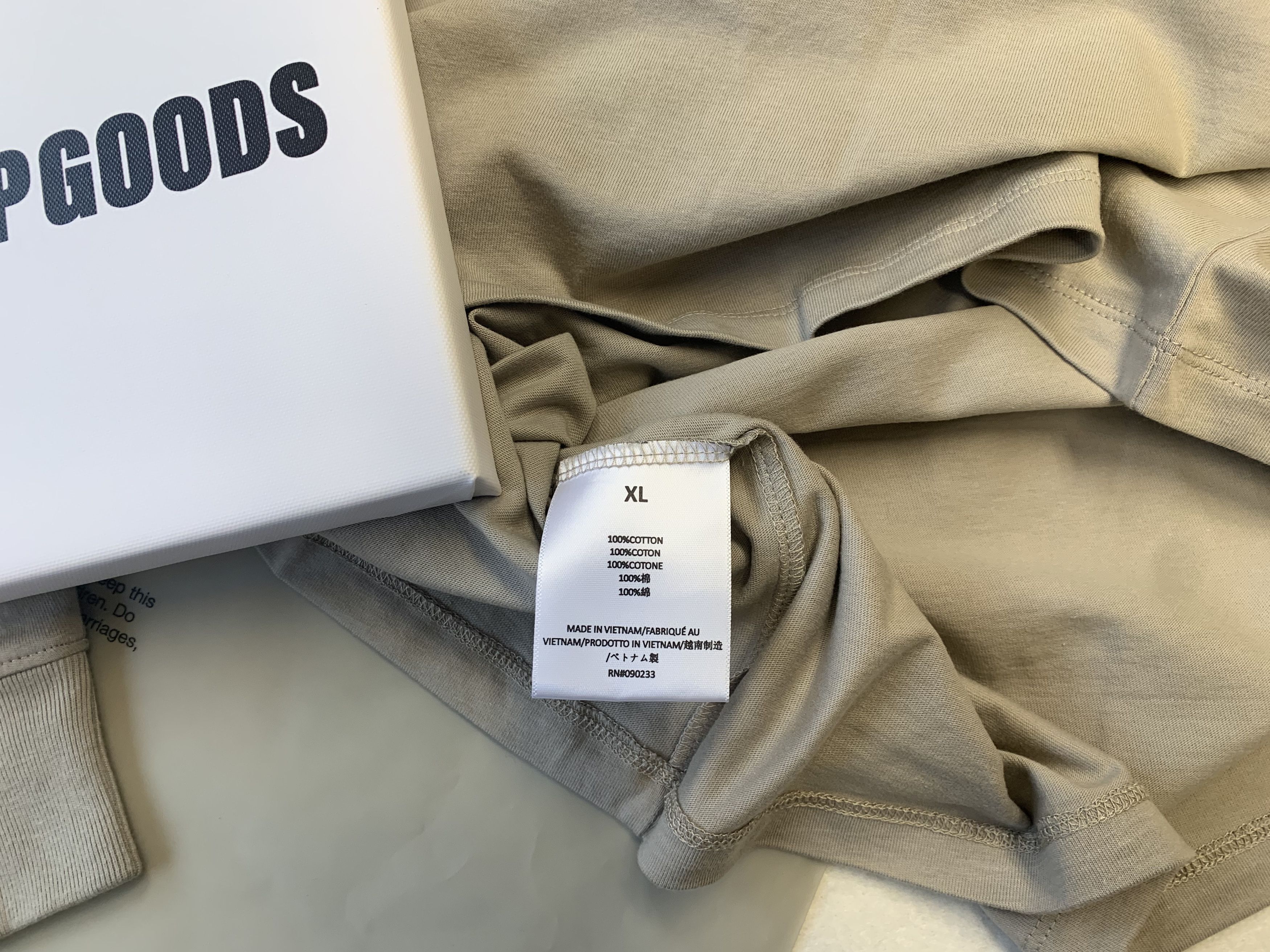 Fear of God Fear of God Essentials Core Collection L/S T-shirt Tan XL Size US XL / EU 56 / 4 - 13 Thumbnail