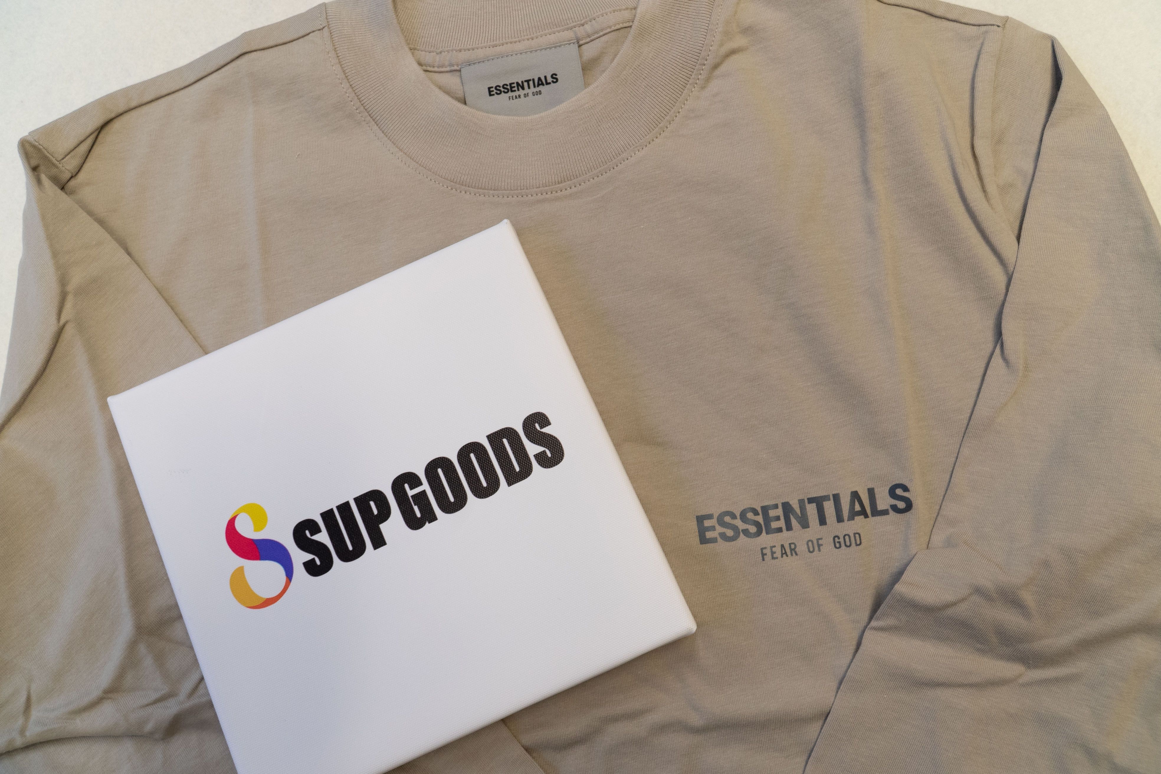 Fear of God Fear of God Essentials Core Collection L/S T-shirt Tan XL Size US XL / EU 56 / 4 - 10 Thumbnail