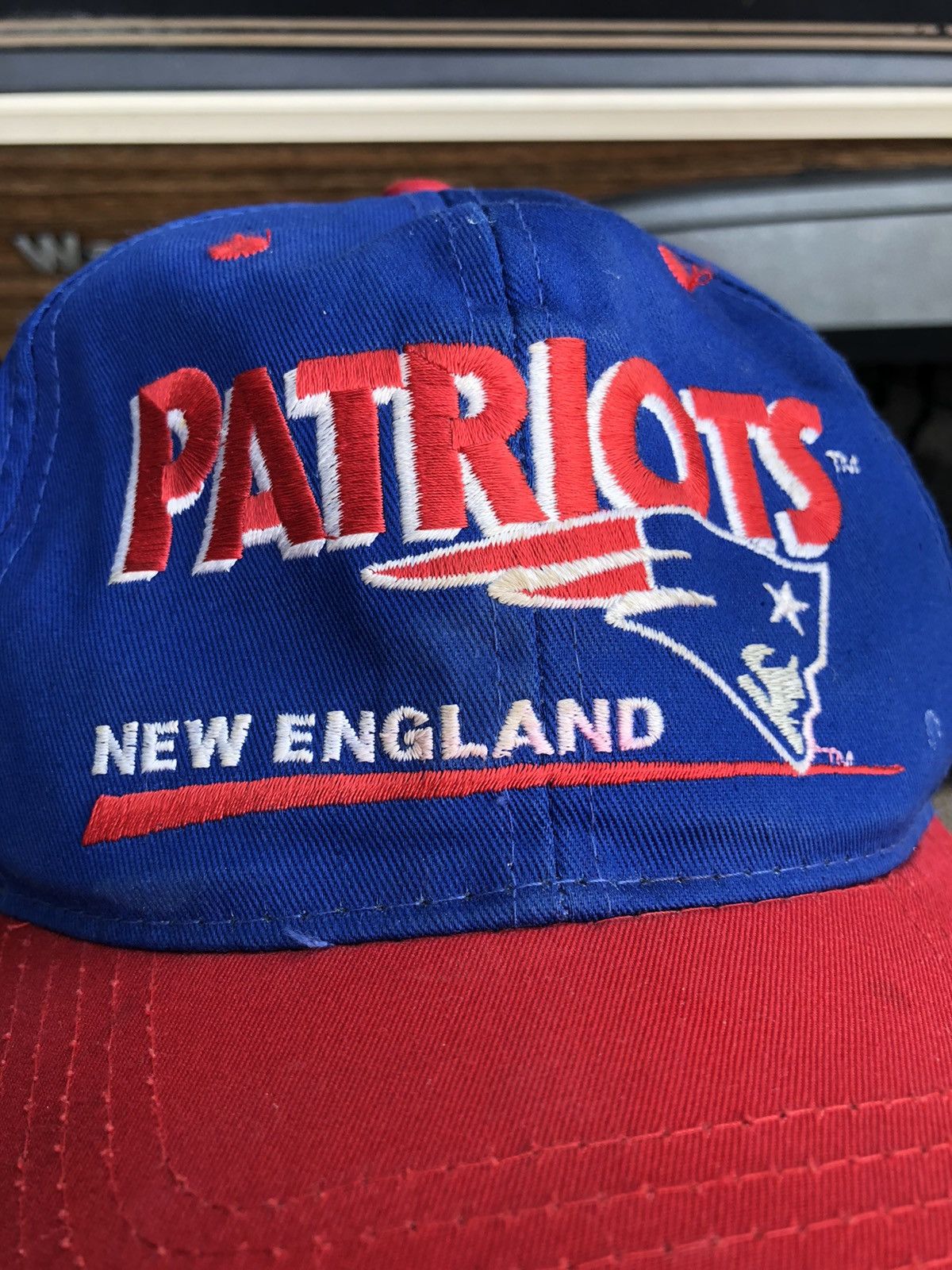 NFL 90s Vintage New England Patriots Snapback Hat nfl Size ONE SIZE - 2 Thumbnail