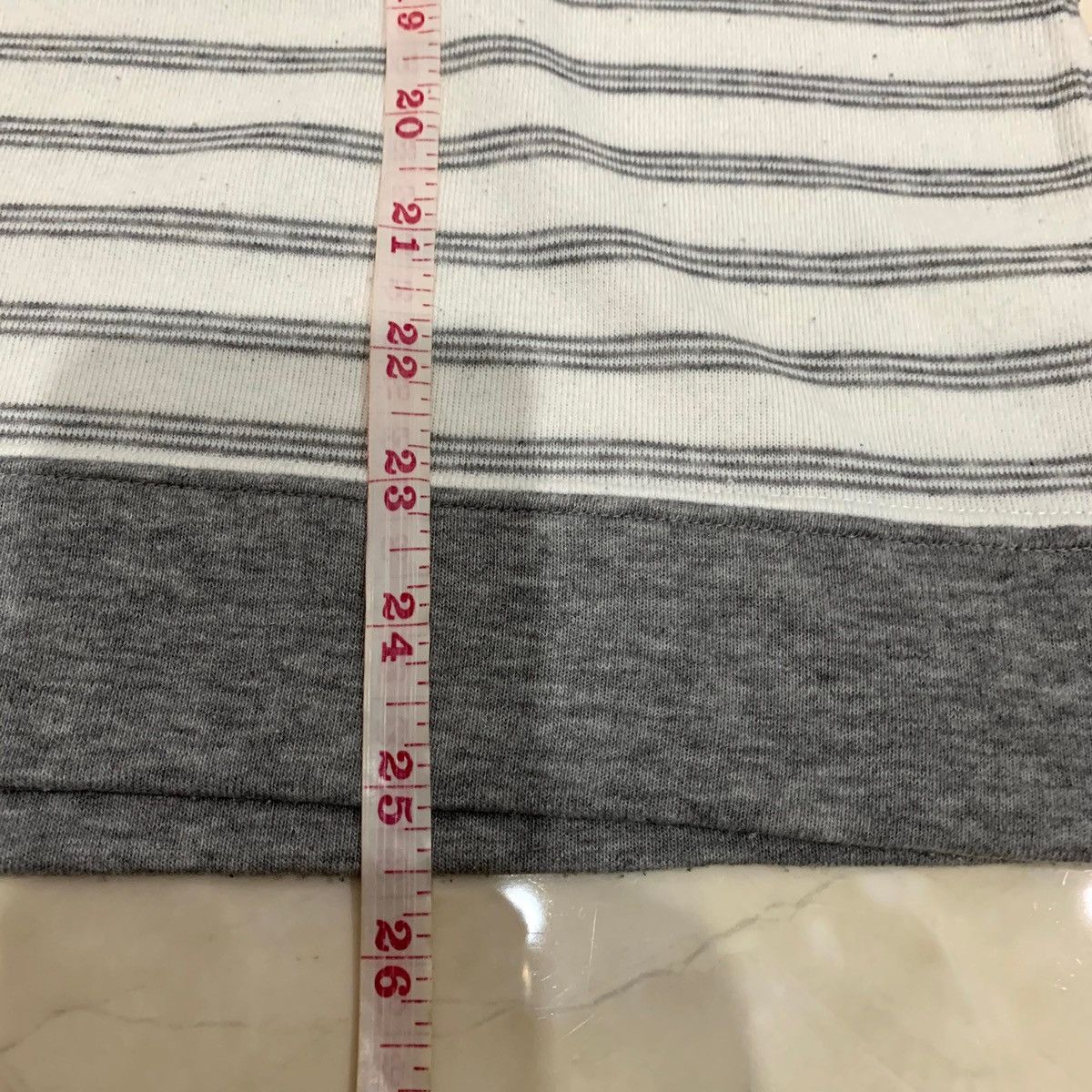 Hanes × Japanese Brand × Vintage HANES Sweatshirt Size L Fits M Size US M / EU 48-50 / 2 - 9 Thumbnail