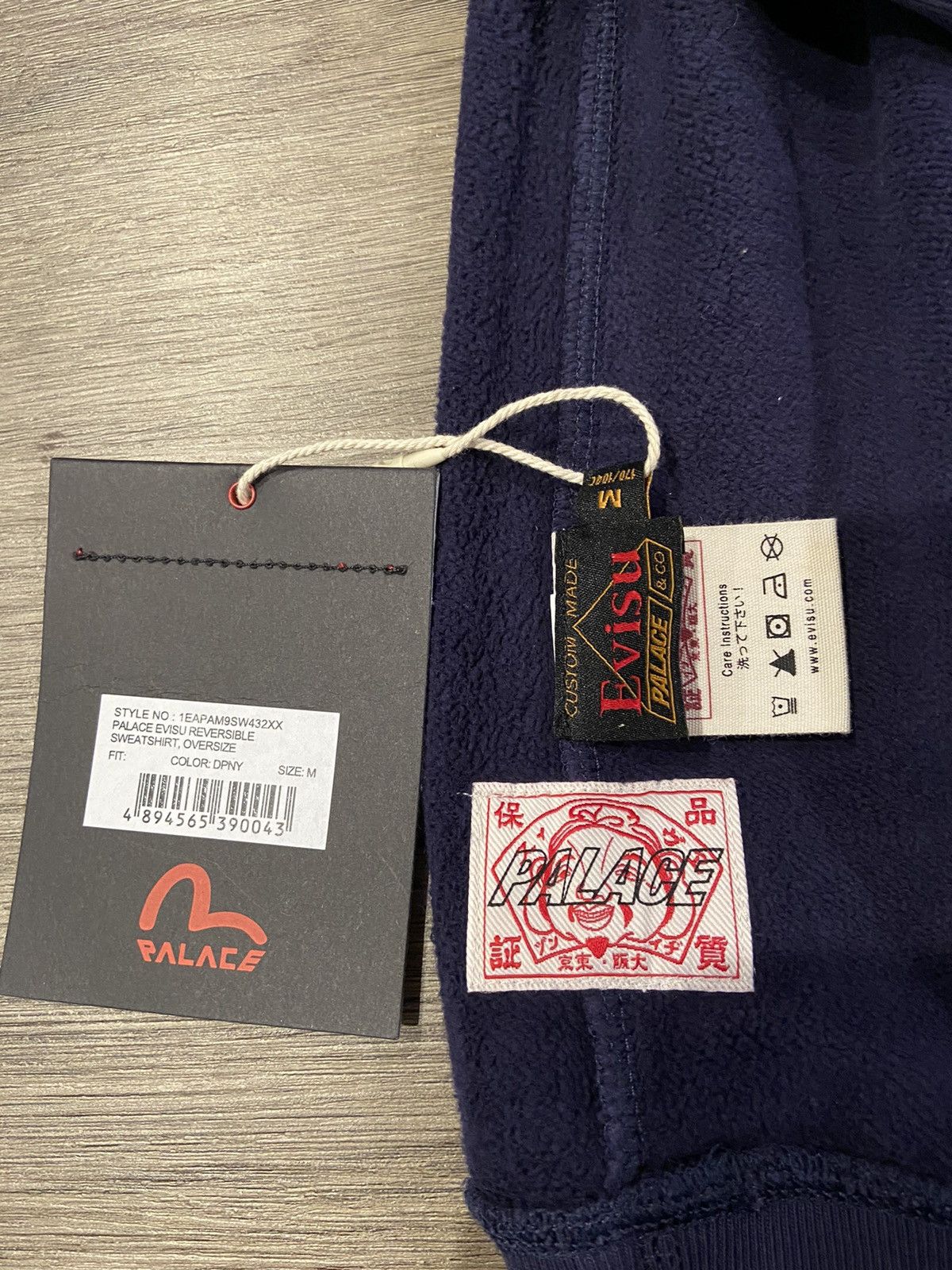 Evisu × Palace Palace x evisu reversible crew sweatshirt Size US M / EU 48-50 / 2 - 7 Thumbnail