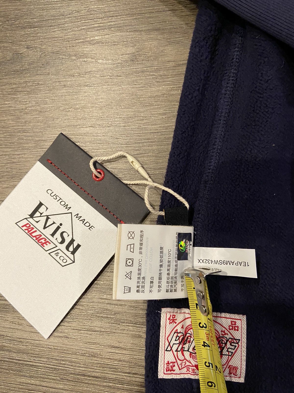 Evisu × Palace Palace x evisu reversible crew sweatshirt Size US M / EU 48-50 / 2 - 9 Thumbnail