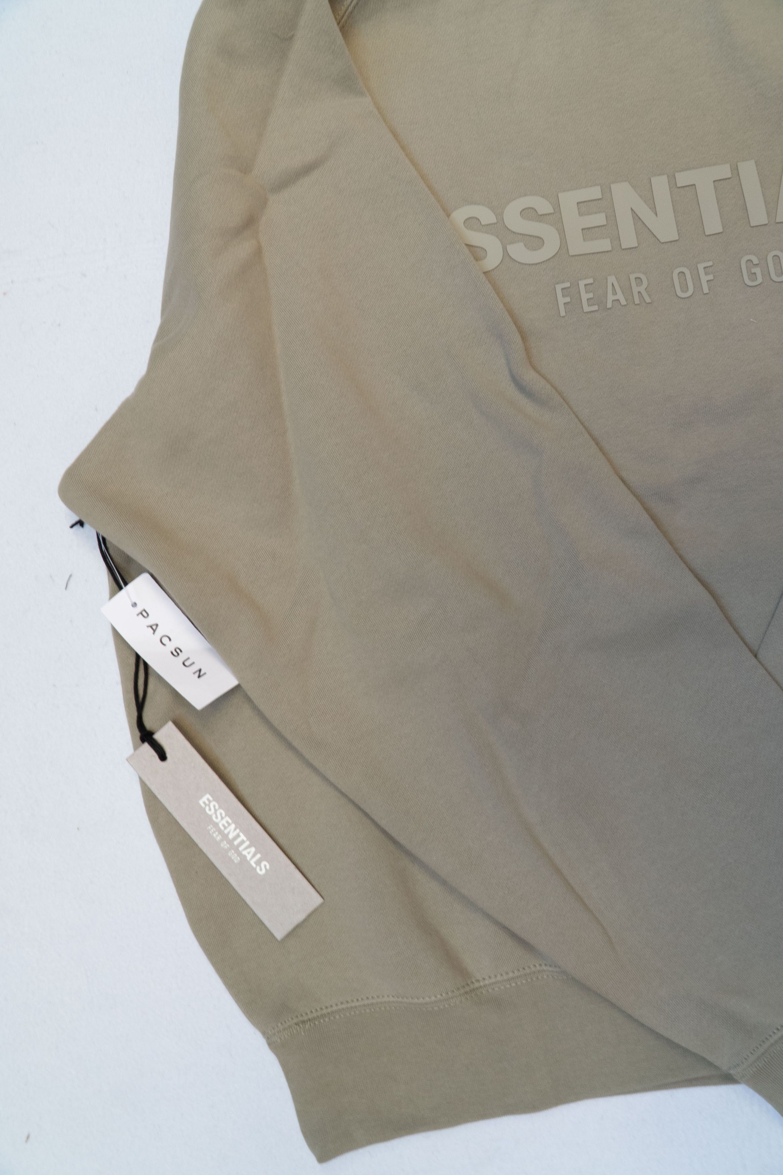 Fear of God Fear of God Essentials Pullover Hoodie Pistachio SS21(XL) Size US XL / EU 56 / 4 - 5 Thumbnail
