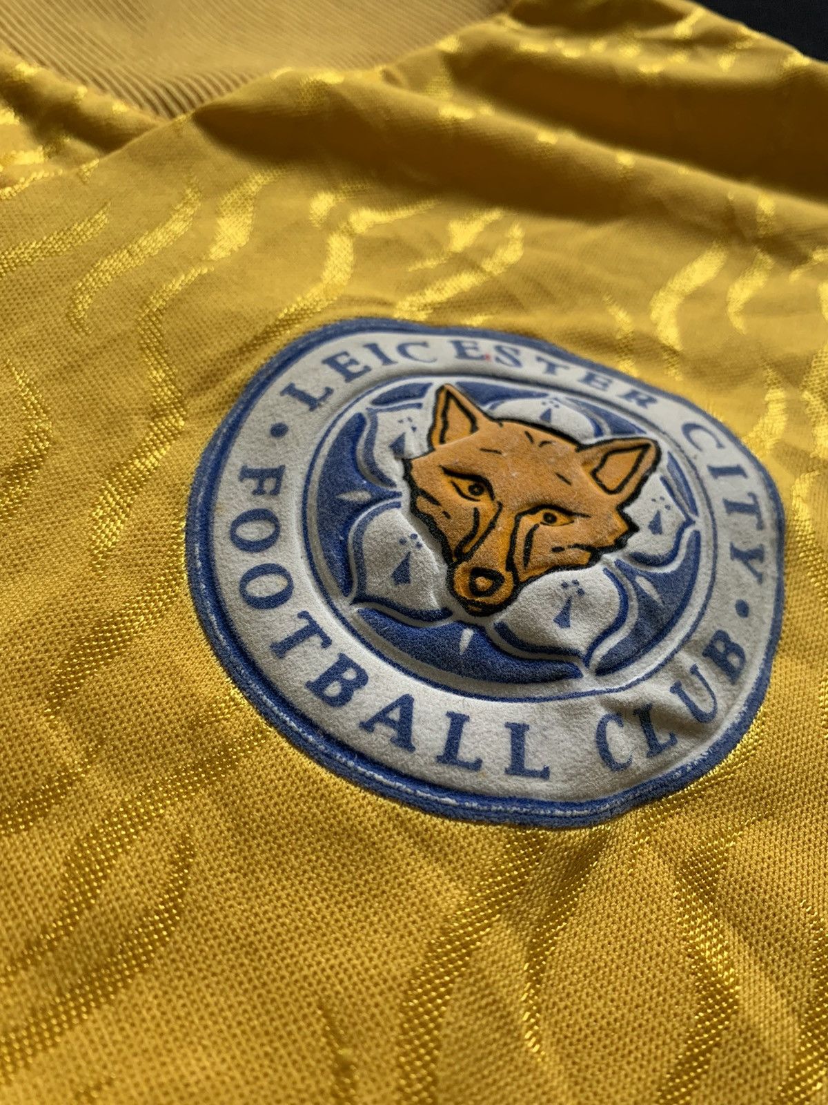 Vintage Vtg 94-96 Leicester City Away Jersey EPL FA Cup Size US L / EU 52-54 / 3 - 4 Thumbnail