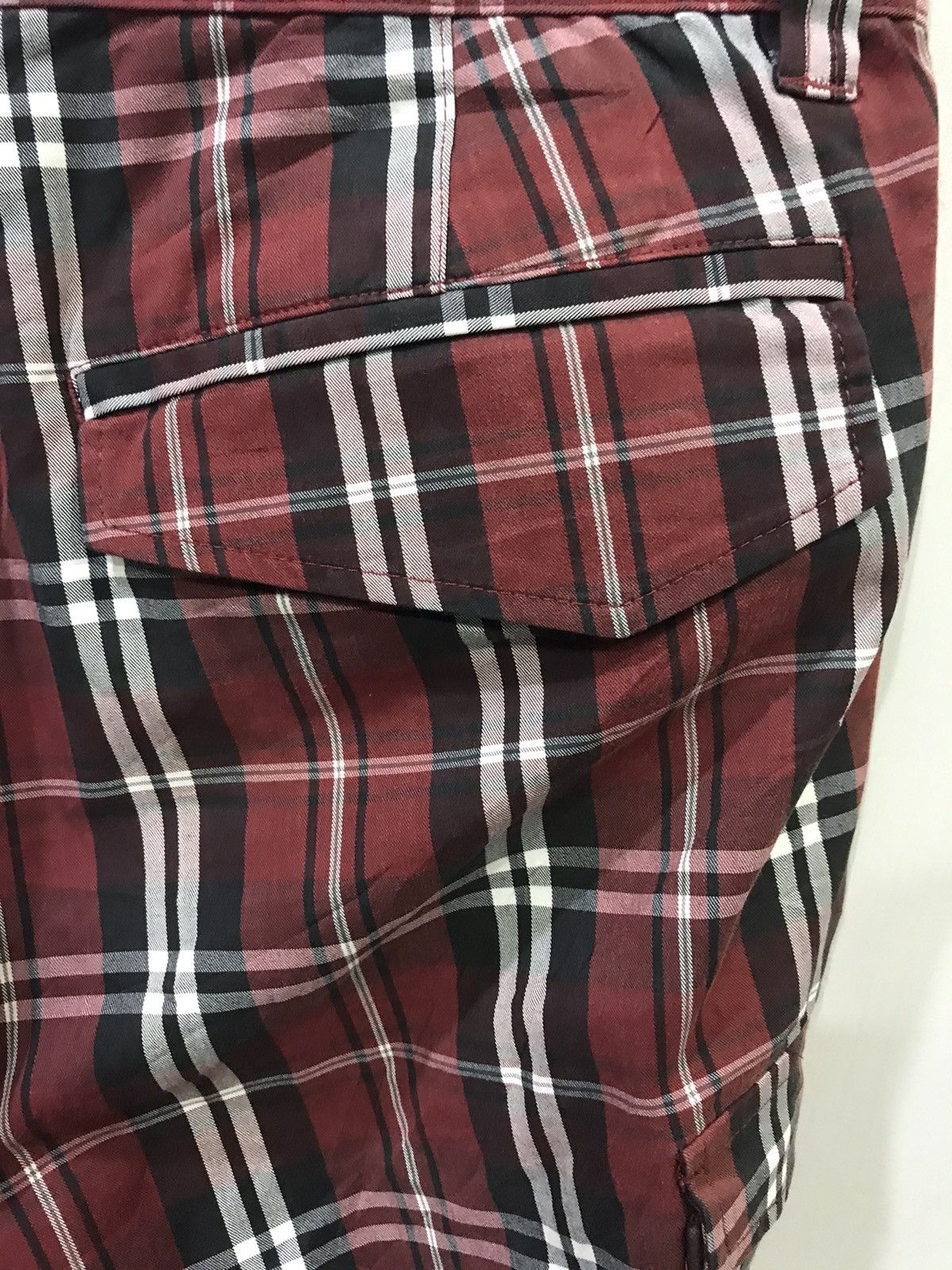 Japanese Brand sematic design Japan Plaid Cargo Short Pant Size US 30 / EU 46 - 8 Thumbnail