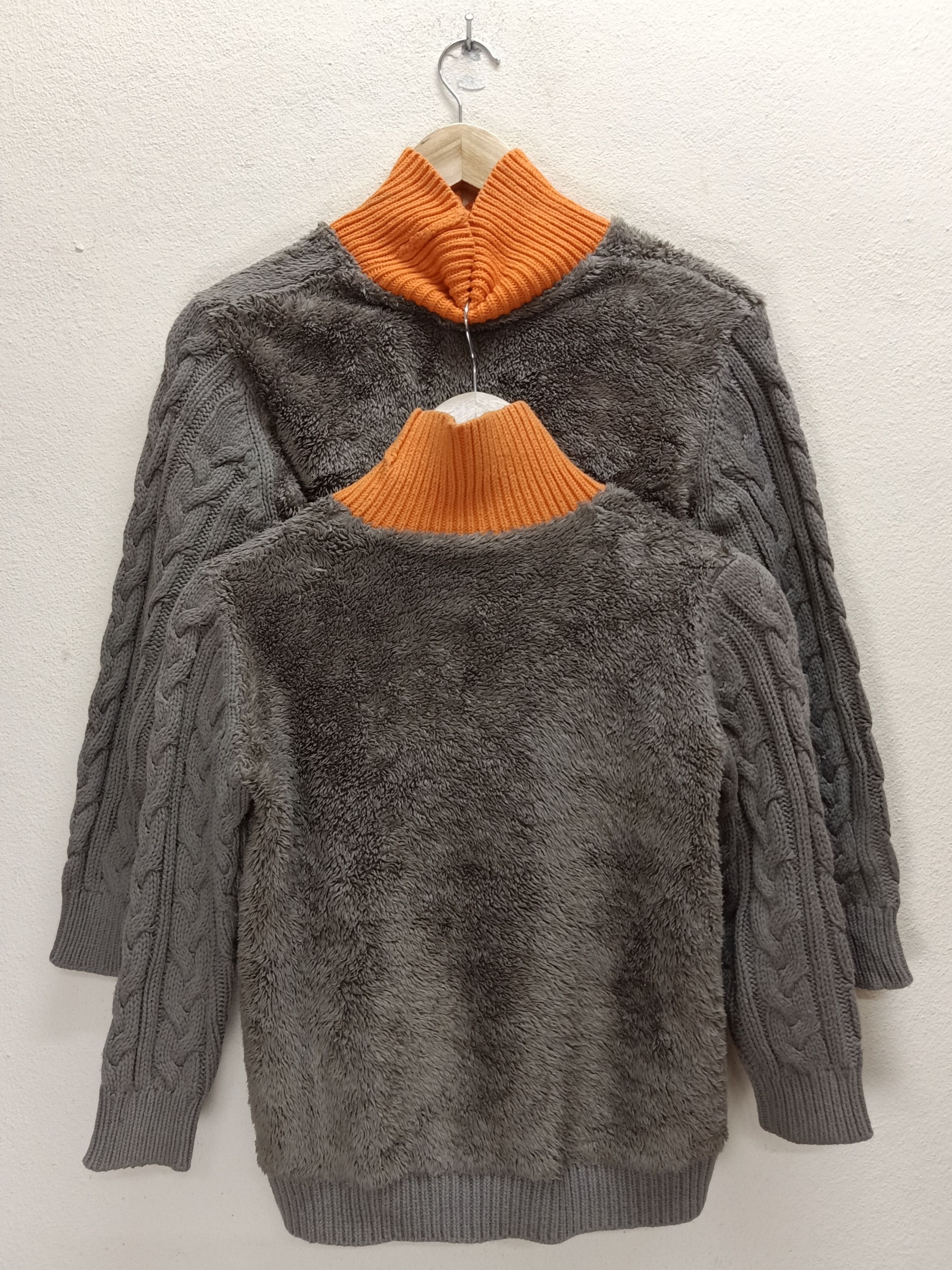 Jun Takahashi × Undercover × Uniqlo Pair Of UU UNDERCOVER X UNIQLO Size 140 & 120 Kids Sweaters Size US XXS / EU 40 - 2 Thumbnail