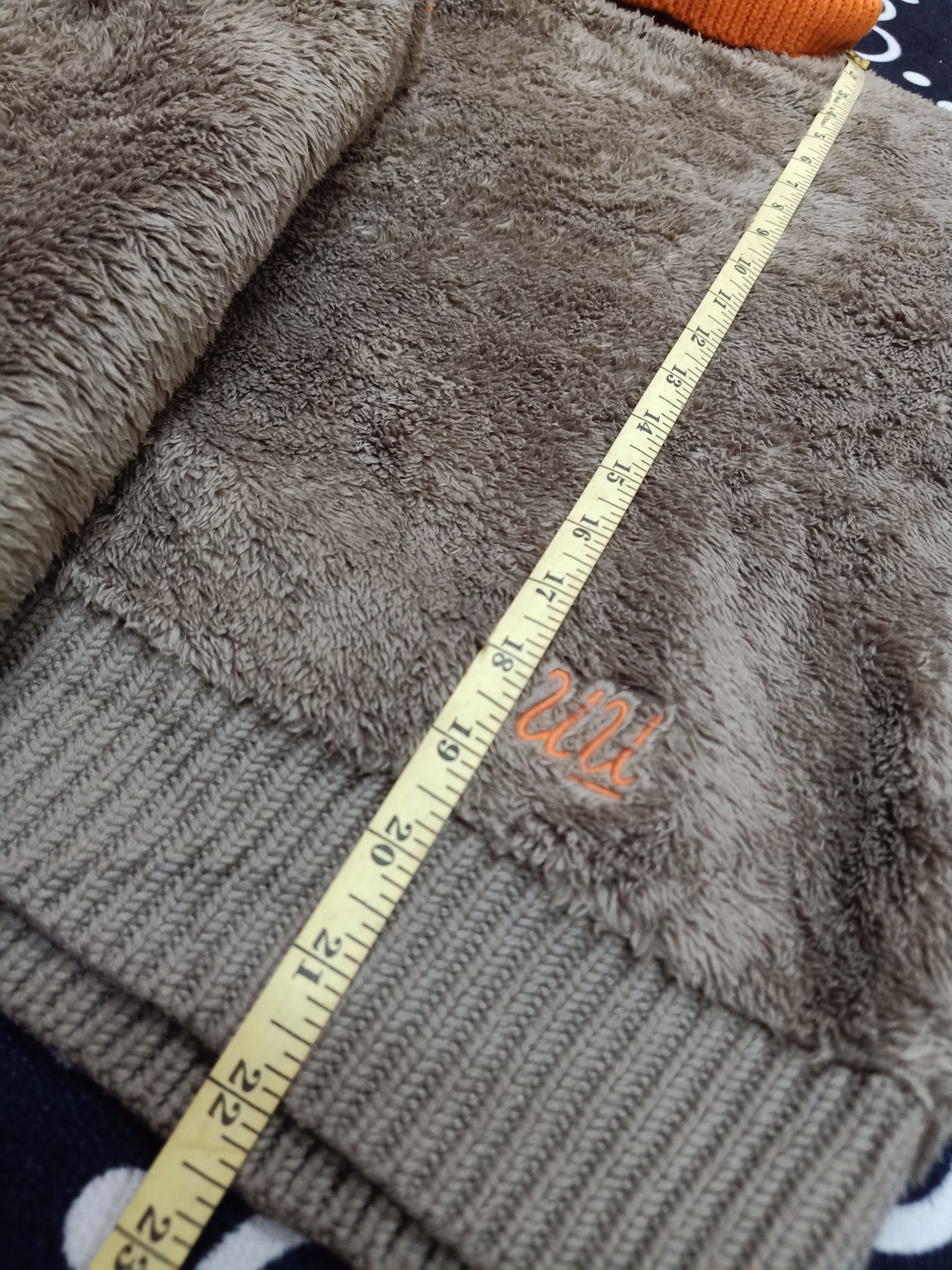Jun Takahashi × Undercover × Uniqlo Pair Of UU UNDERCOVER X UNIQLO Size 140 & 120 Kids Sweaters Size US XXS / EU 40 - 8 Thumbnail