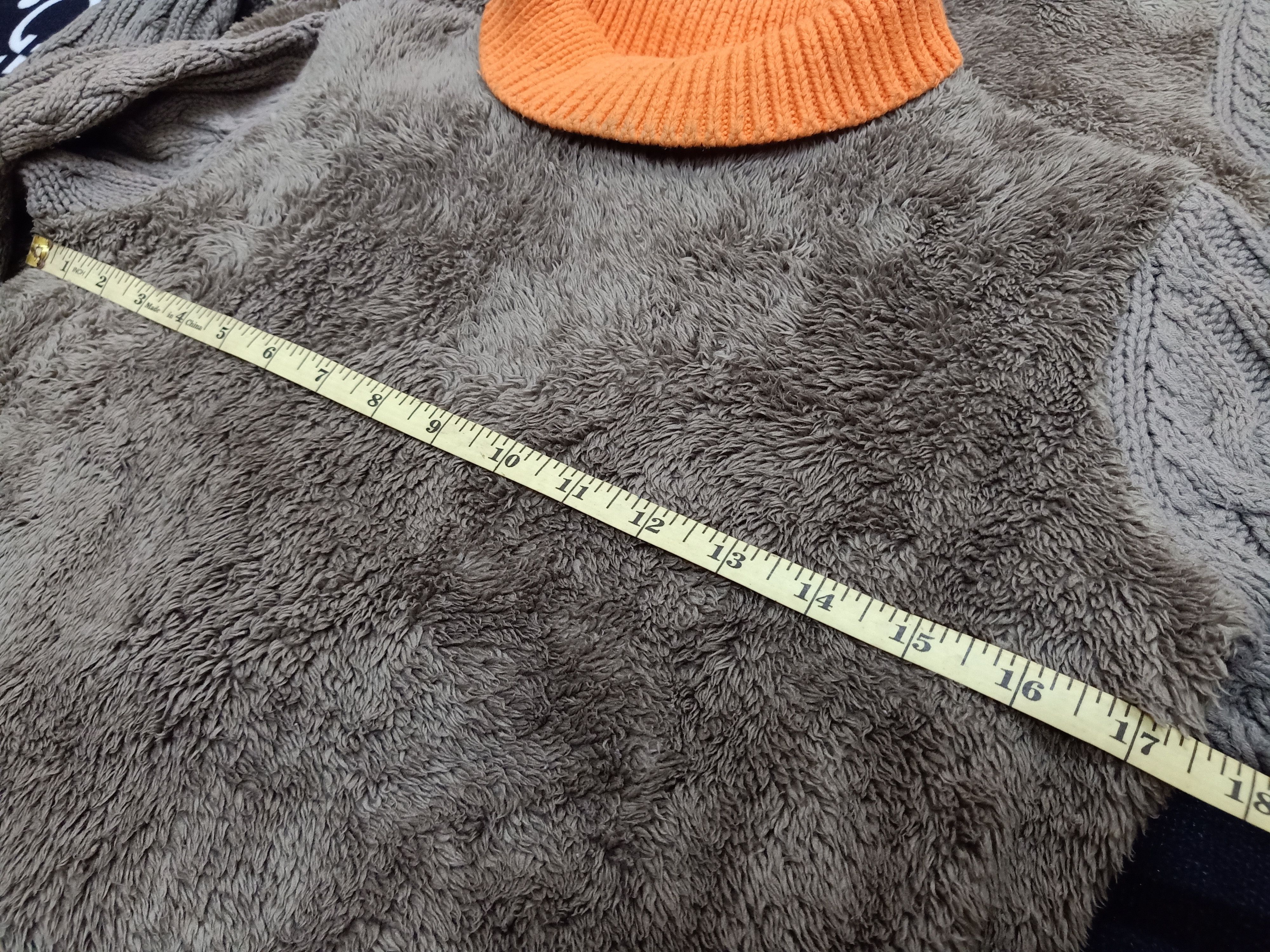 Jun Takahashi × Undercover × Uniqlo Pair Of UU UNDERCOVER X UNIQLO Size 140 & 120 Kids Sweaters Size US XXS / EU 40 - 11 Thumbnail