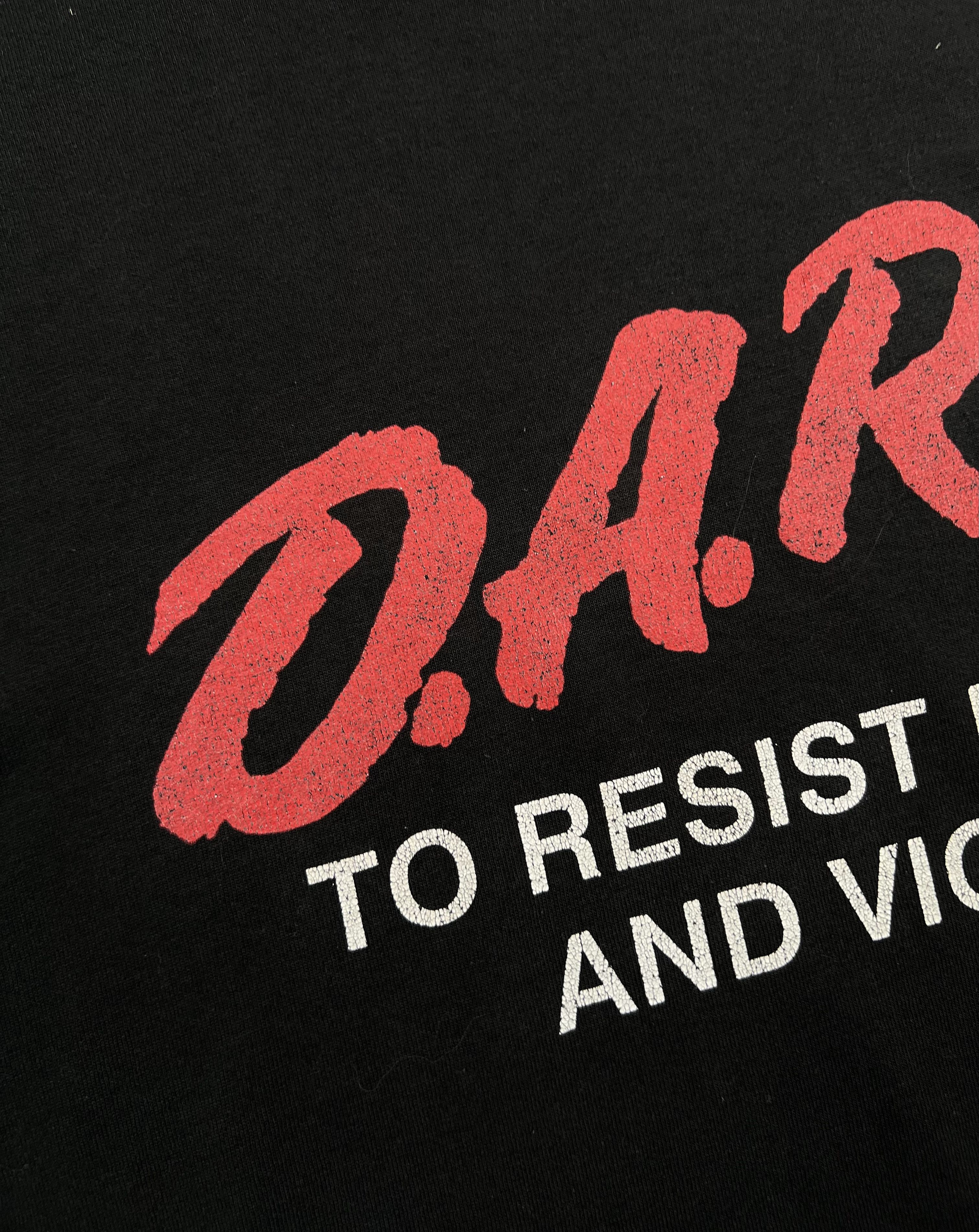 Vintage Vintage 90s D.A.R.E Resist Drugs and Violence Tee Medium Size US M / EU 48-50 / 2 - 2 Thumbnail