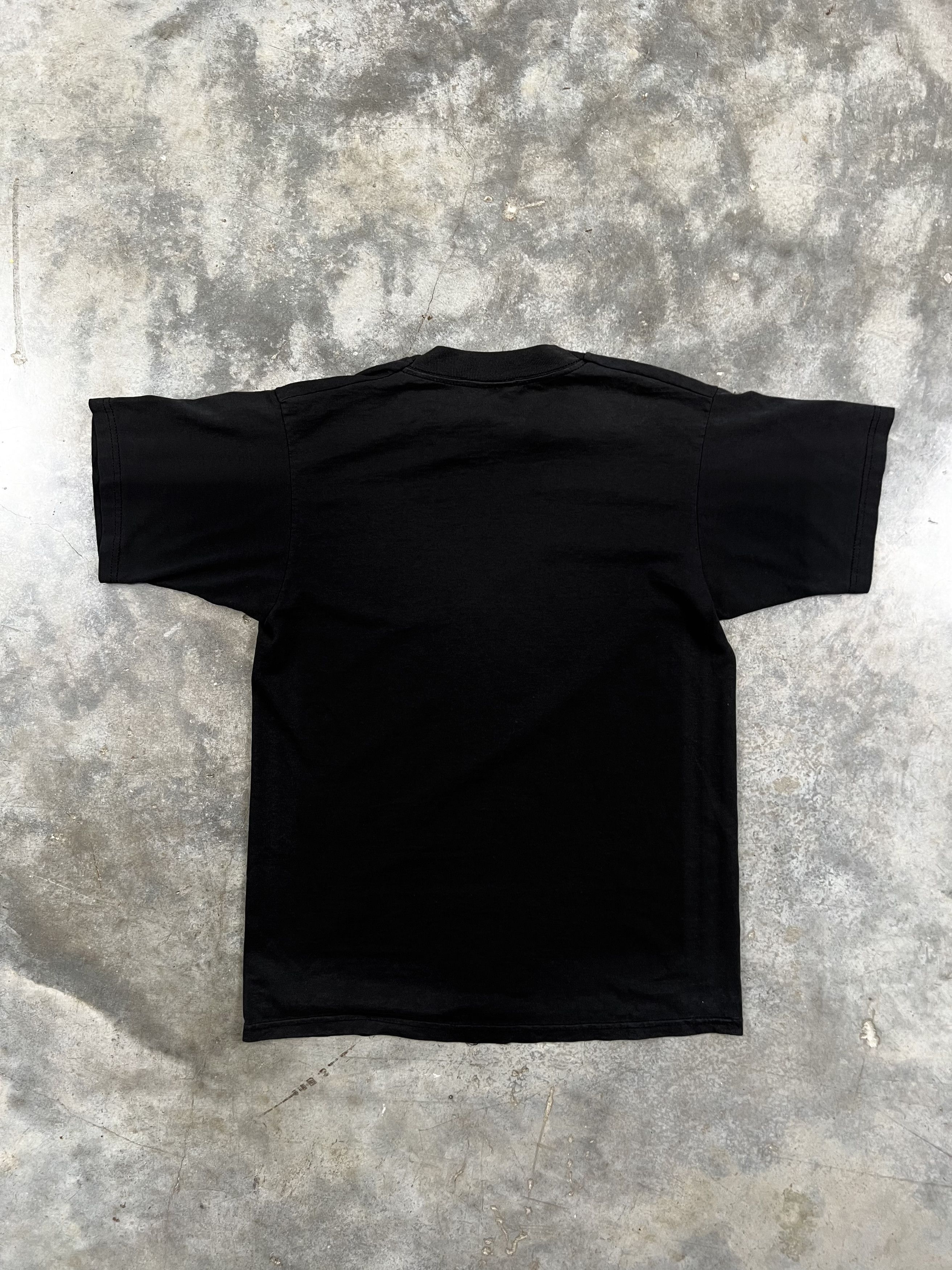 Vintage Vintage 90s D.A.R.E Resist Drugs and Violence Tee Medium Size US M / EU 48-50 / 2 - 4 Thumbnail