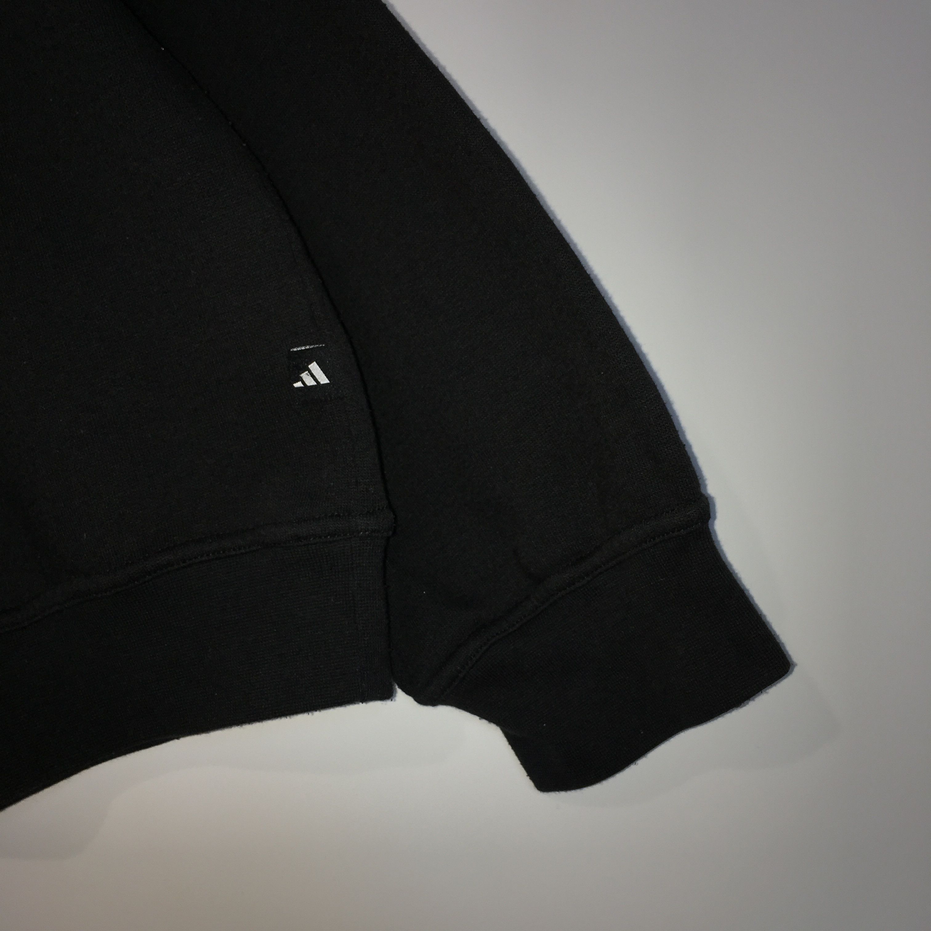 Adidas Adidas Vintage 90s Embroidered Logo Black Sweatshirt Size US XL / EU 56 / 4 - 5 Thumbnail