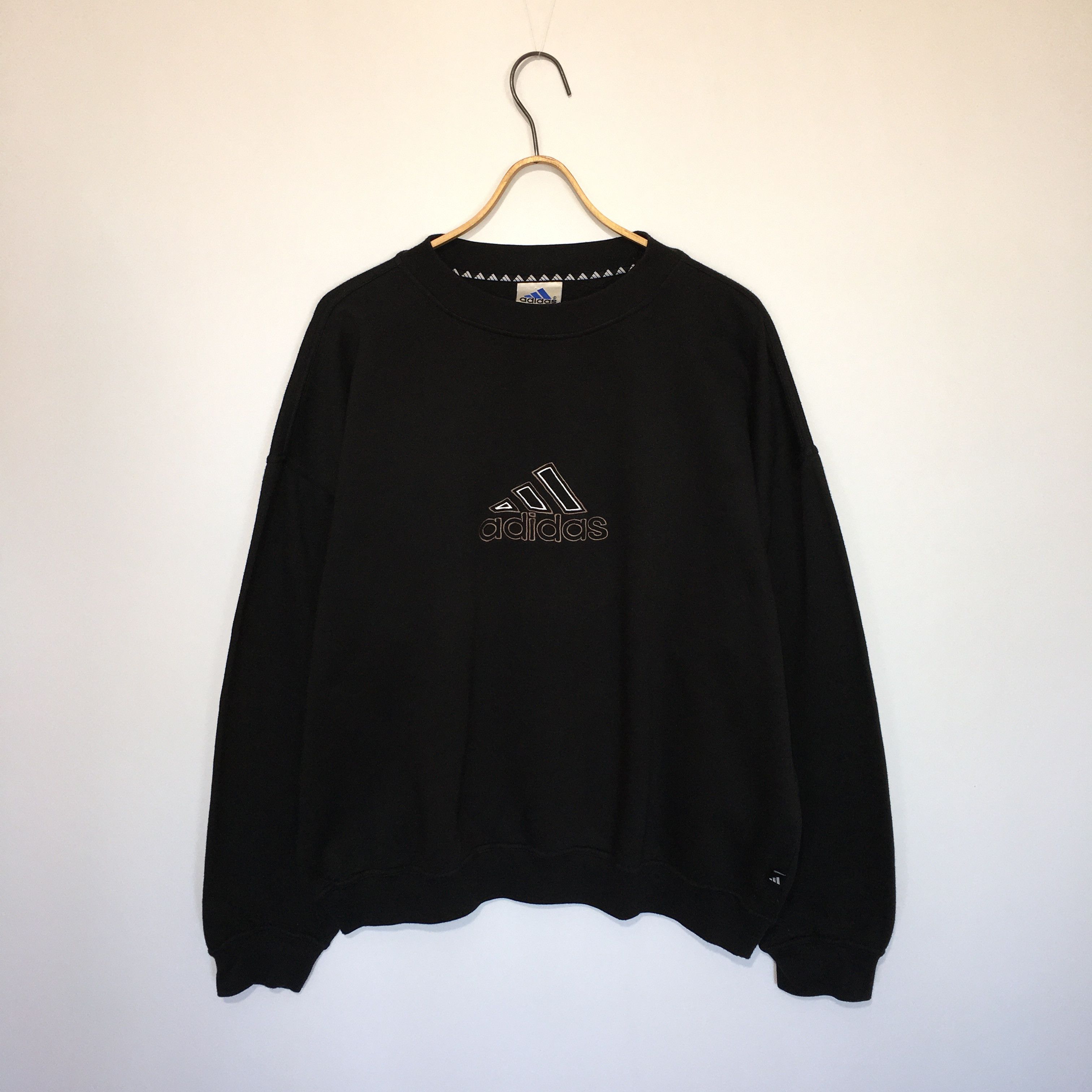 Adidas Adidas Vintage 90s Embroidered Logo Black Sweatshirt Size US XL / EU 56 / 4 - 1 Thumbnail
