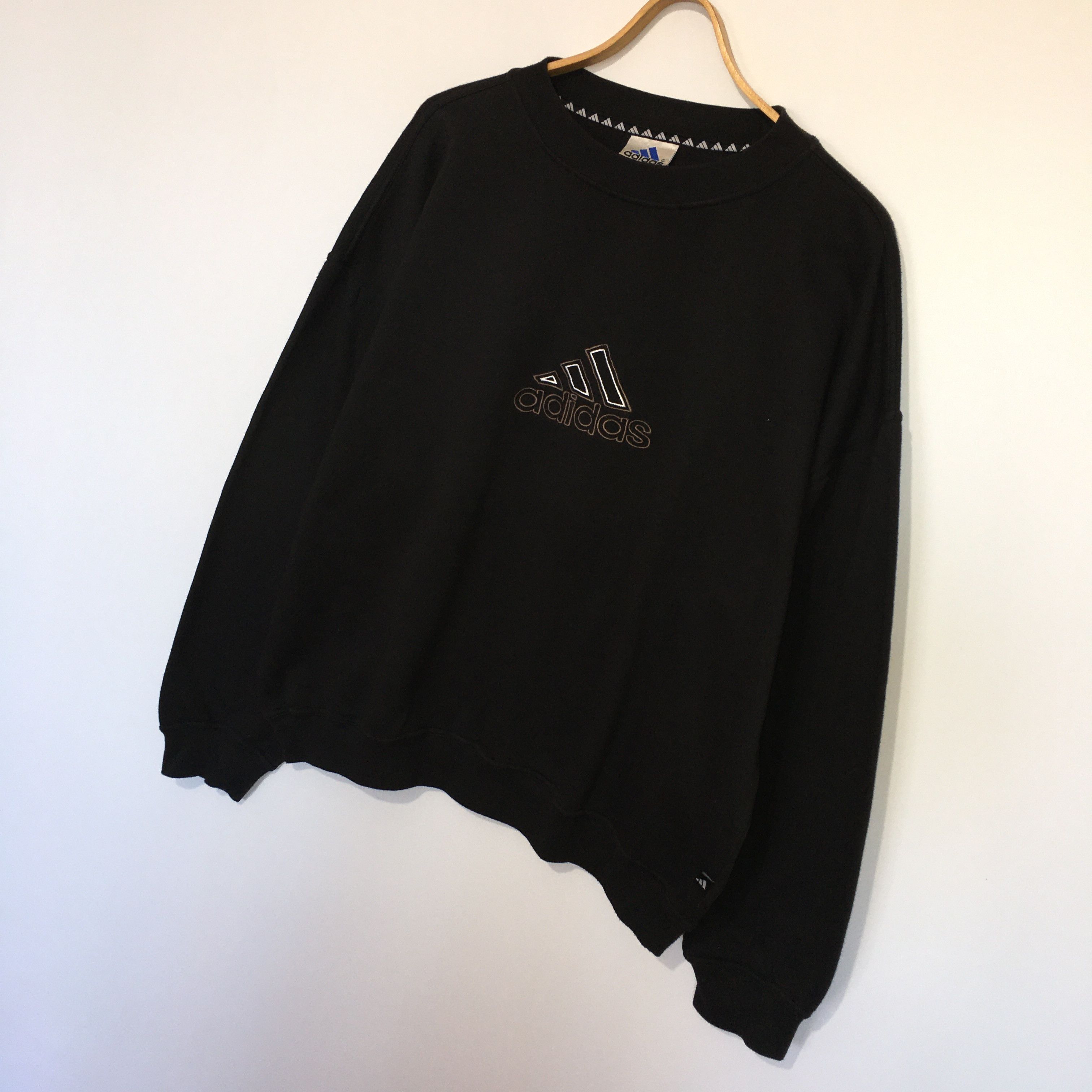 Adidas Adidas Vintage 90s Embroidered Logo Black Sweatshirt Size US XL / EU 56 / 4 - 3 Thumbnail