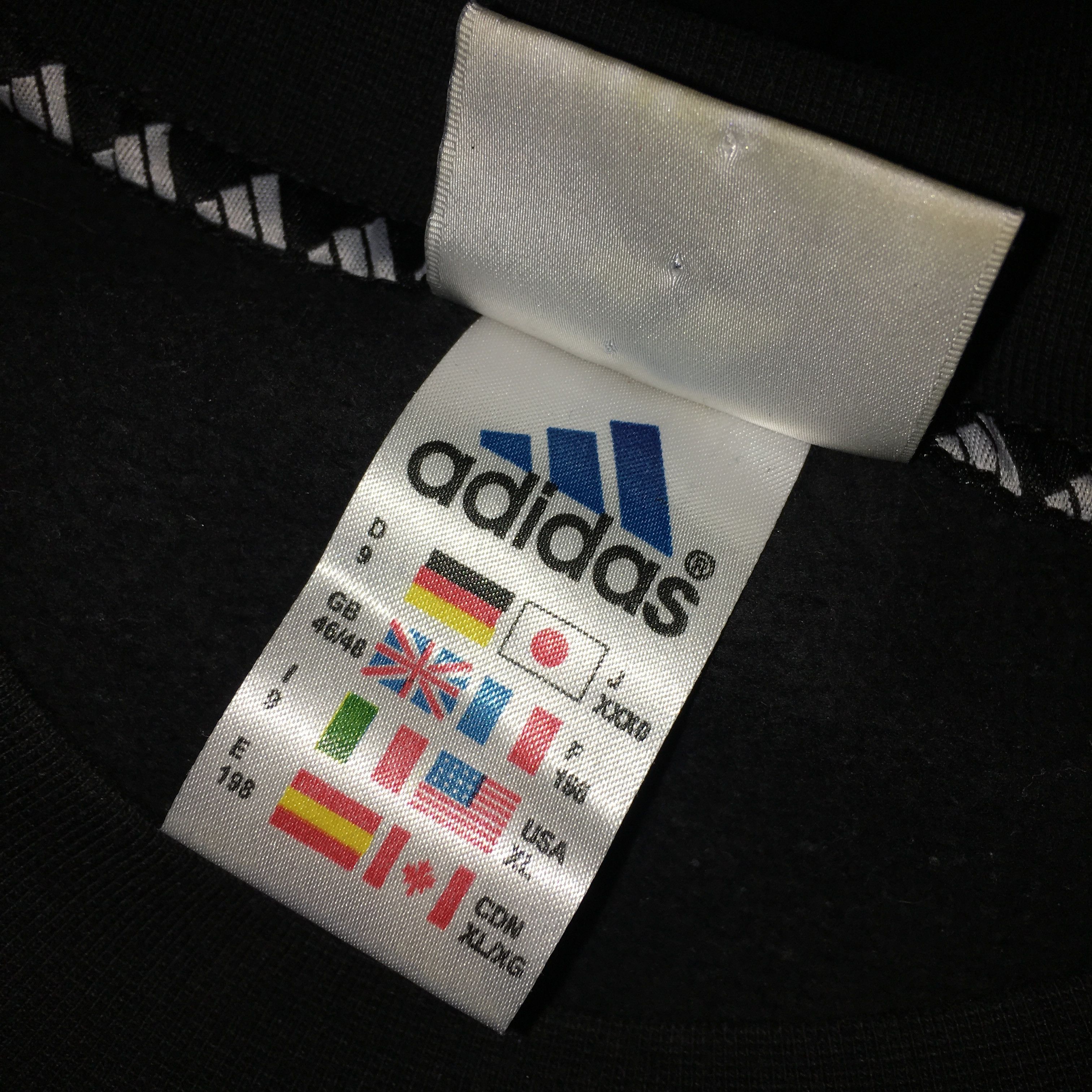 Adidas Adidas Vintage 90s Embroidered Logo Black Sweatshirt Size US XL / EU 56 / 4 - 7 Thumbnail