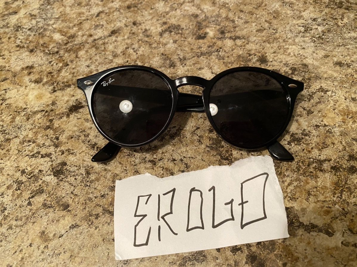 RayBan RAY BAN BLACK CIRCULAR FRAME SUNGLASSES. RB2180 Size ONE SIZE - 4 Thumbnail