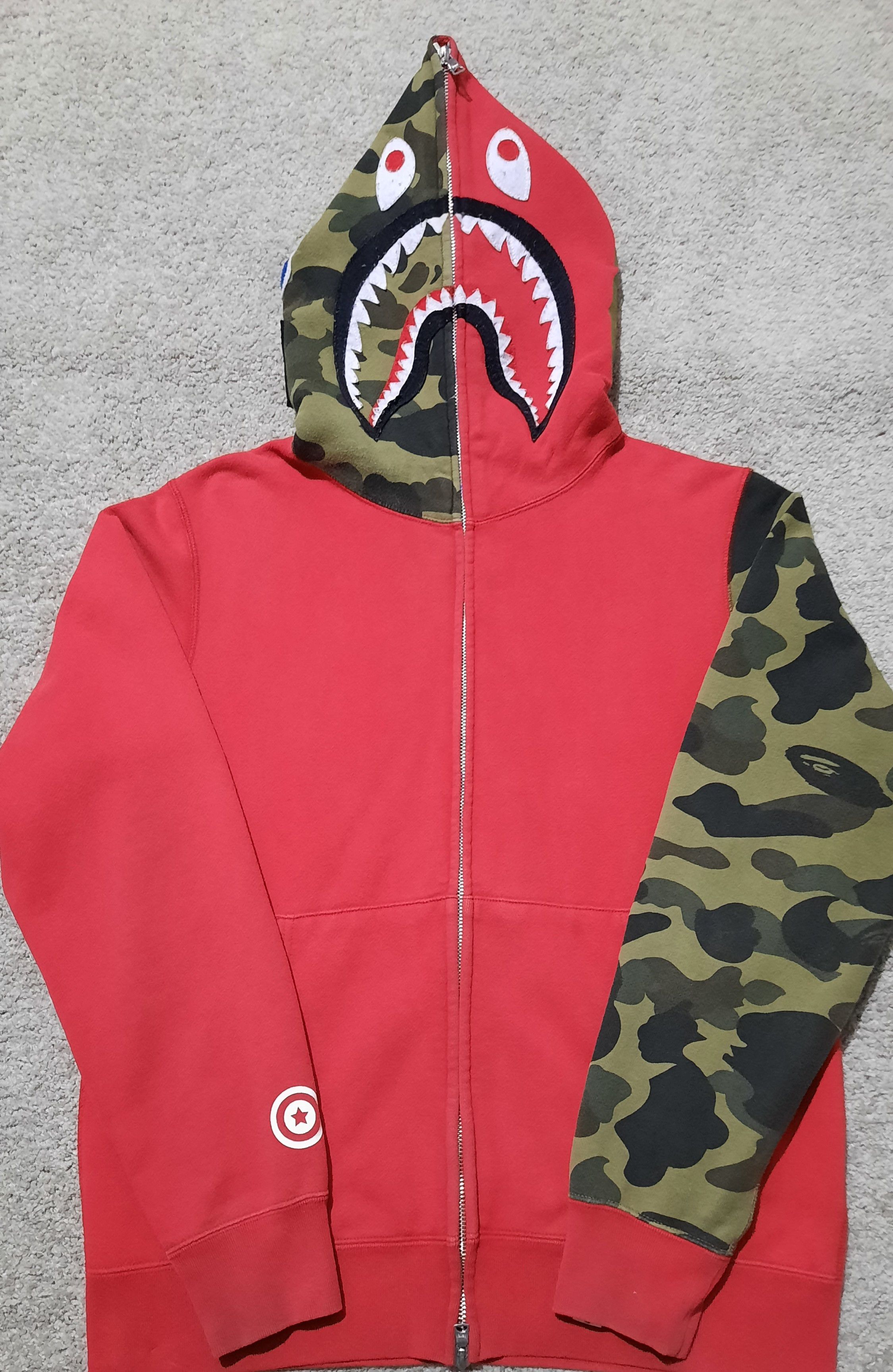 Red and cheap camo bape hoodie