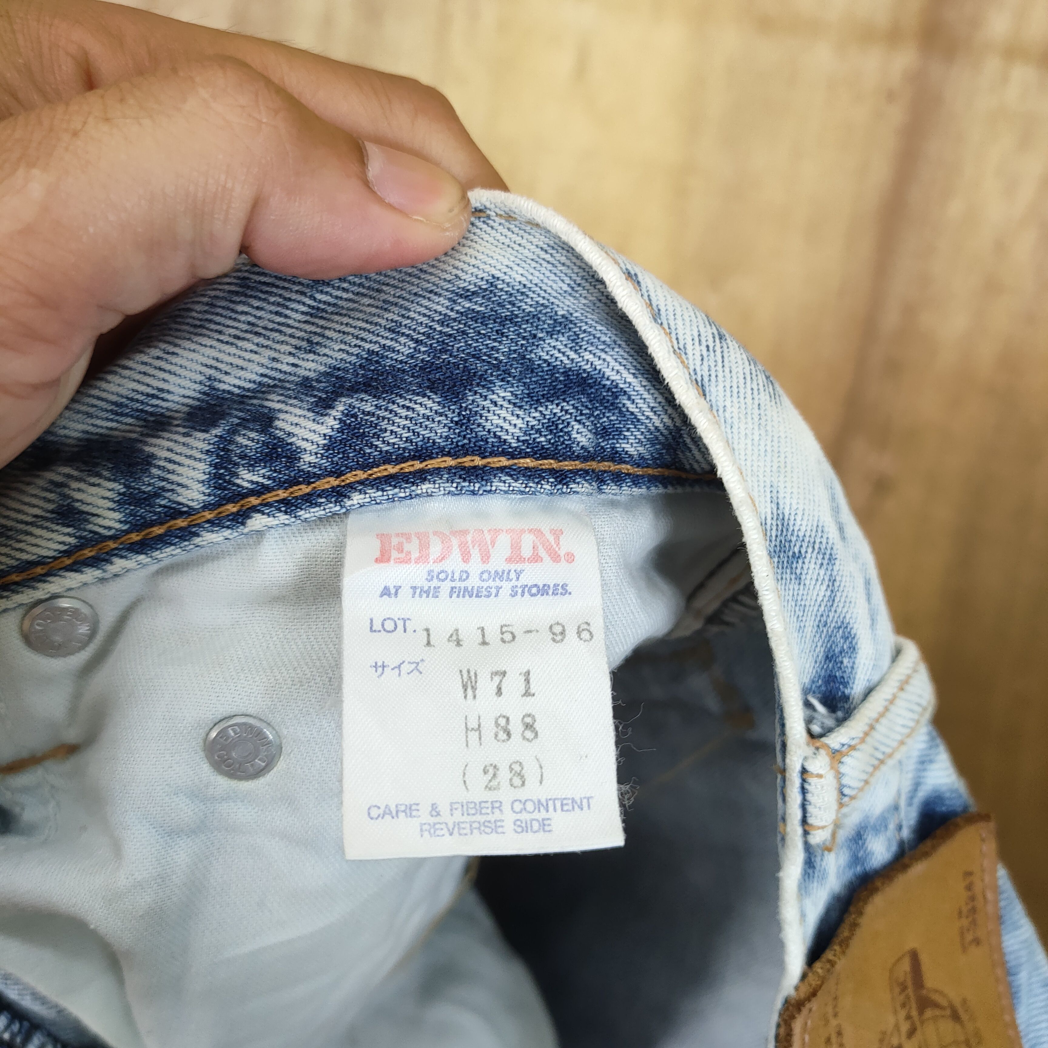 Edwin VINTAGE 90' EDWIN LIGHT BLUE ACID WASH JEANS PANTS Size US 28 / EU 44 - 14 Thumbnail