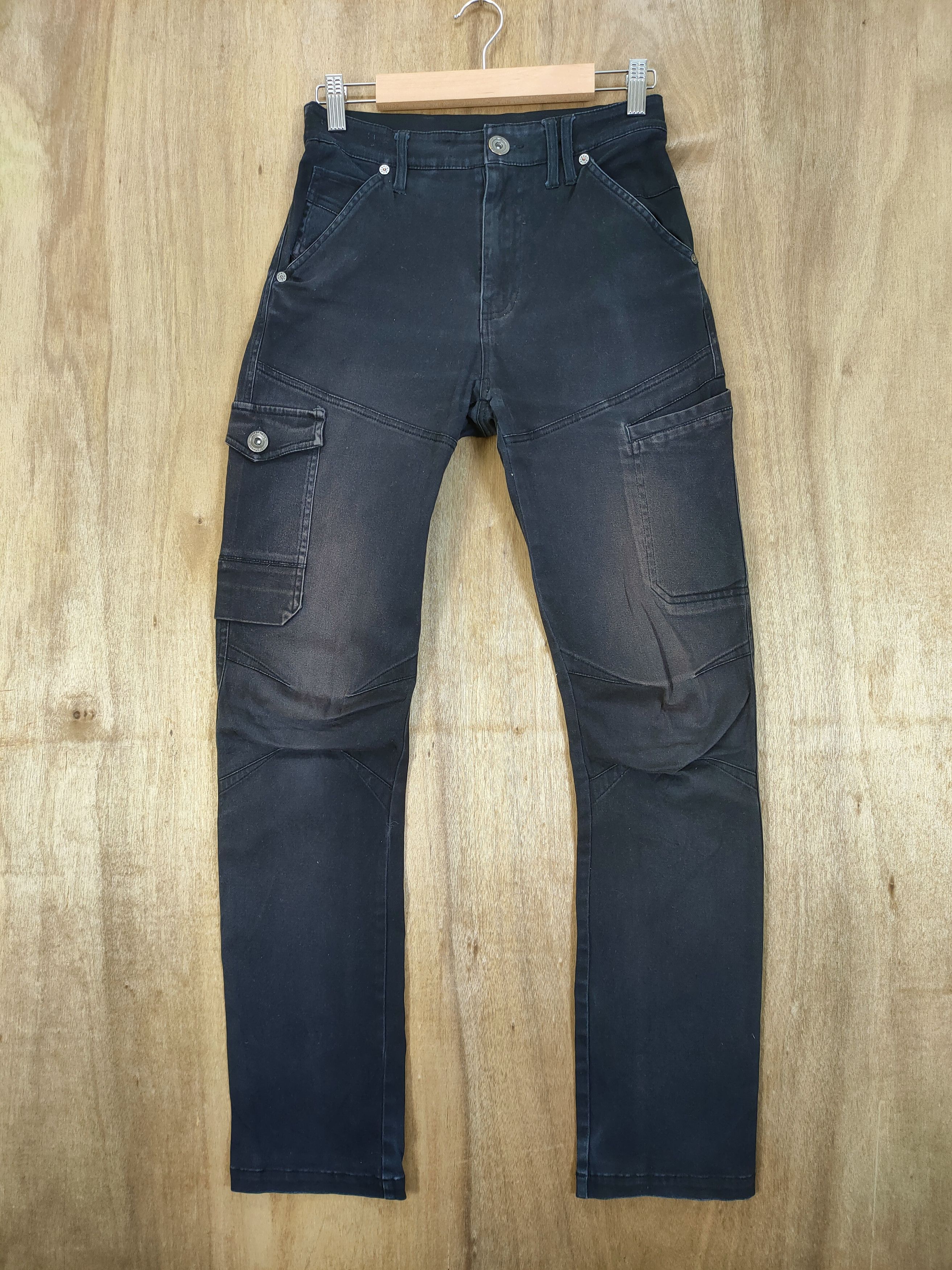 image of Vintage Skinny Cargo Pants in Black, Men's (Size 26)