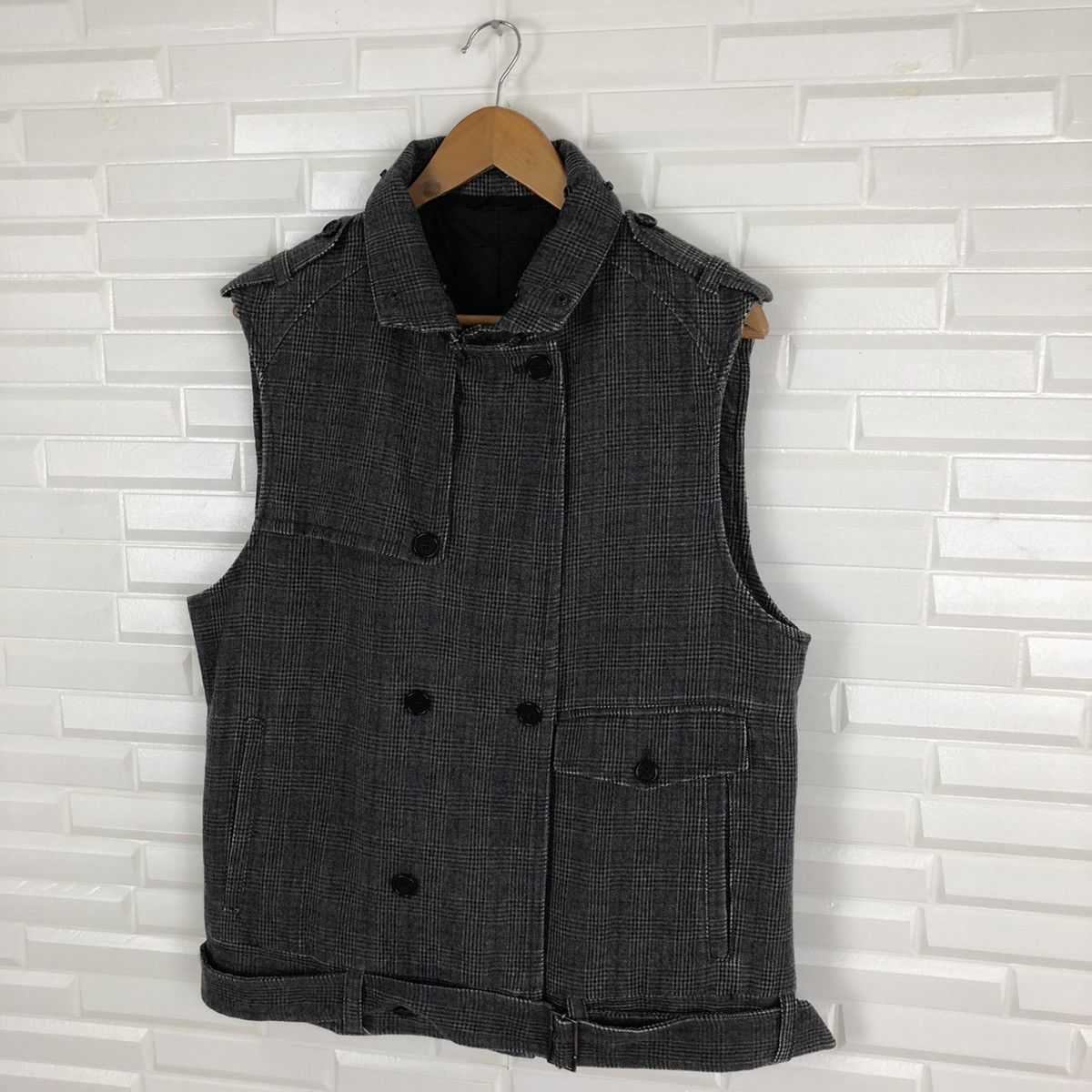 Neil Barrett ✈️🔥NEIL BARRET TRACEY VEST VINTAGE🔥✈️ Size US L / EU 52-54 / 3 - 2 Thumbnail
