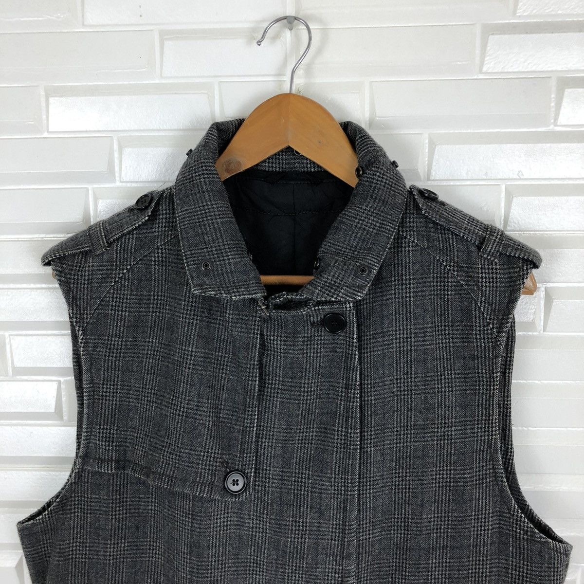 Neil Barrett ✈️🔥NEIL BARRET TRACEY VEST VINTAGE🔥✈️ Size US L / EU 52-54 / 3 - 9 Thumbnail