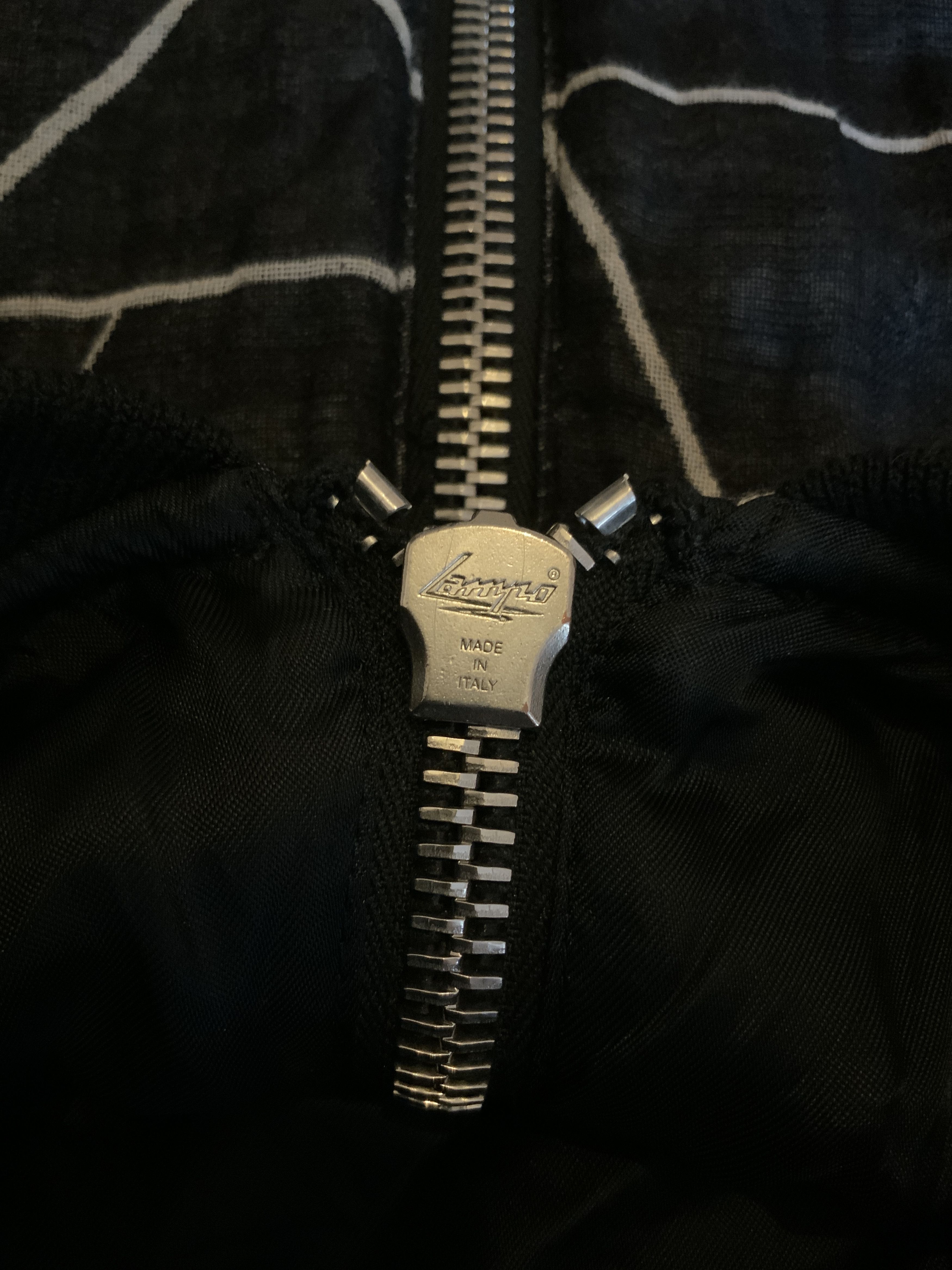 Alexander McQueen Geometric bomber Size US L / EU 52-54 / 3 - 5 Thumbnail