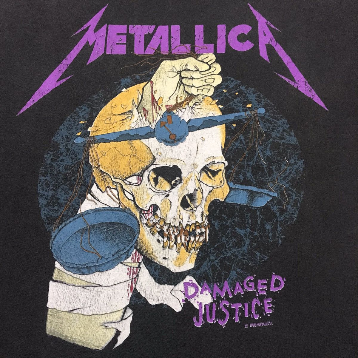 Band Tees Vintage Original 1988 Metallica Damaged Justice T Shirt Size US L / EU 52-54 / 3 - 5 Thumbnail
