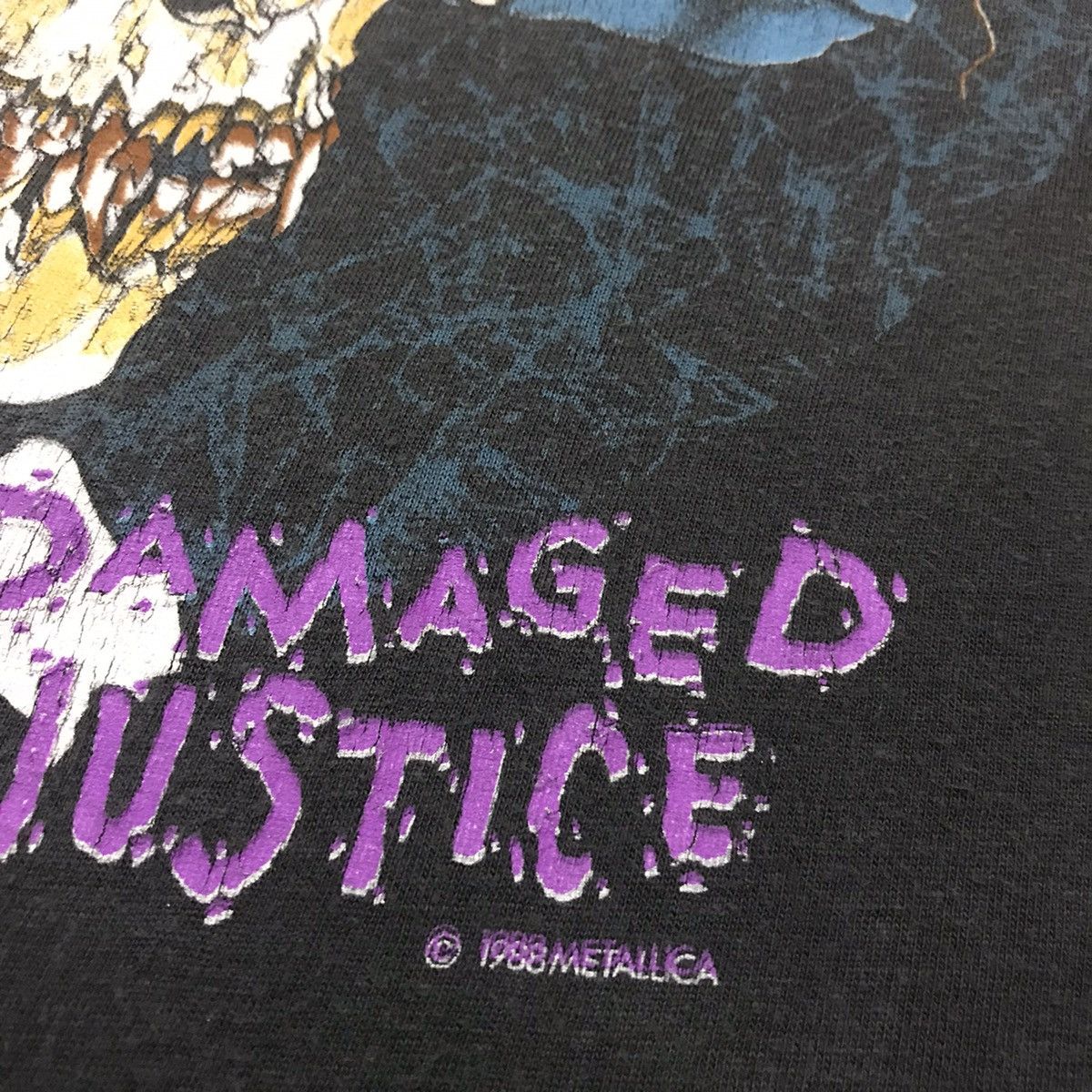 Band Tees Vintage Original 1988 Metallica Damaged Justice T Shirt Size US L / EU 52-54 / 3 - 10 Thumbnail