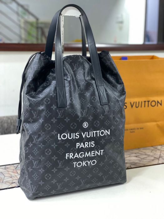 Louis Vuitton Authentic LOUIS VUITTON X FRAGMENT Cabas Light Monogram