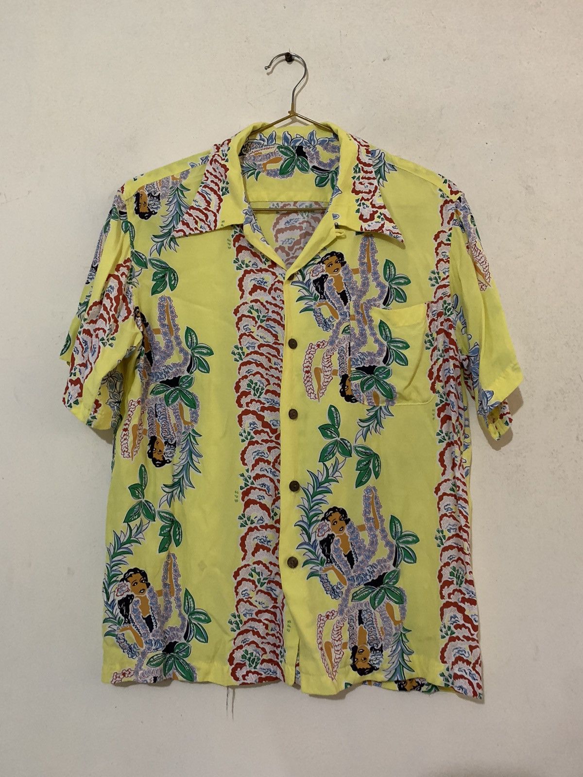Japanese Brand 💸BINDINGOFFER💸VINTAGE HULAGIRL HAWAII SHIRT Size US S / EU 44-46 / 1 - 7 Thumbnail