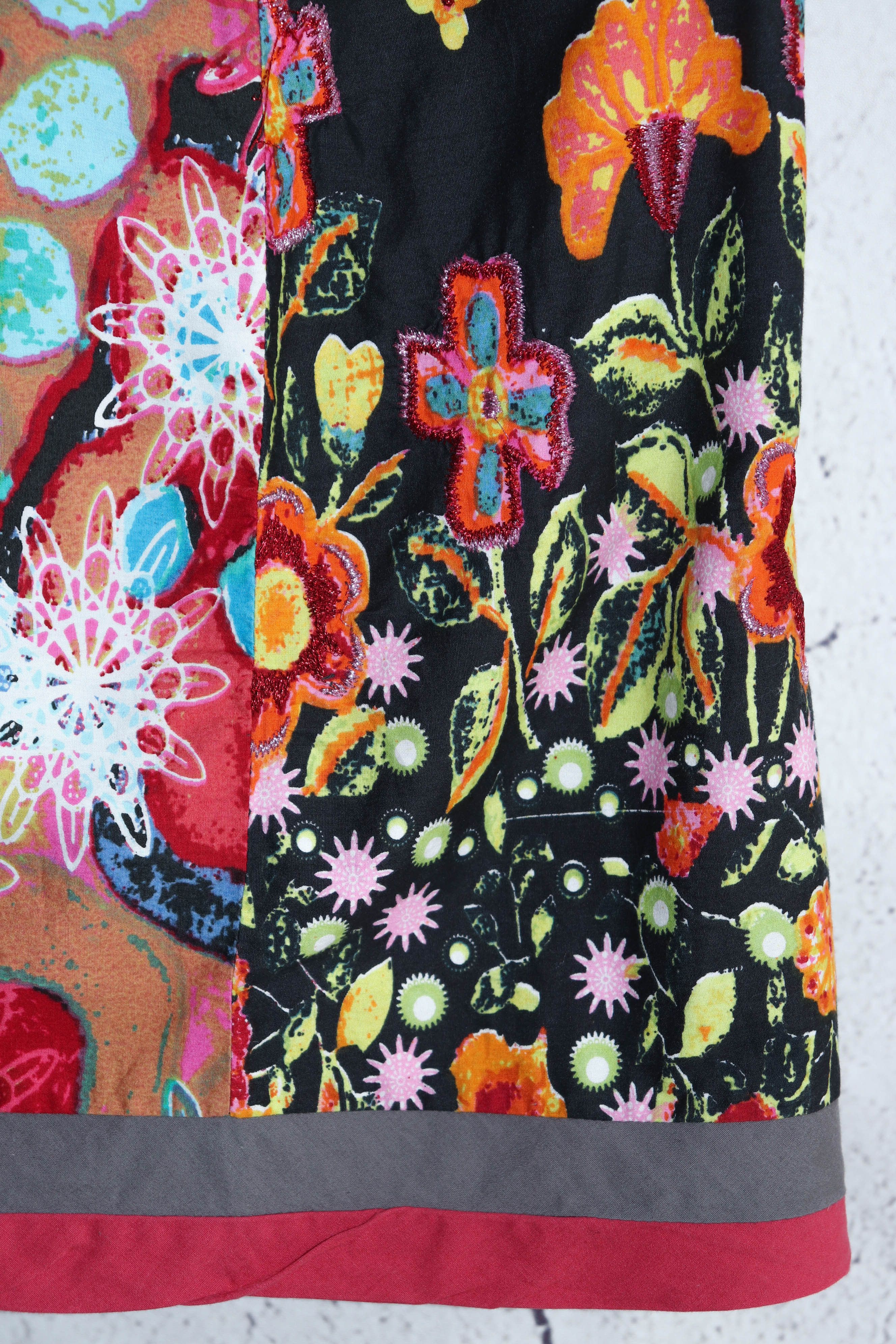 Desigual Desigual Printed Embroidery Acid Milticolor Graphics Skirt Size 25" / US 0 / IT 36 - 4 Thumbnail